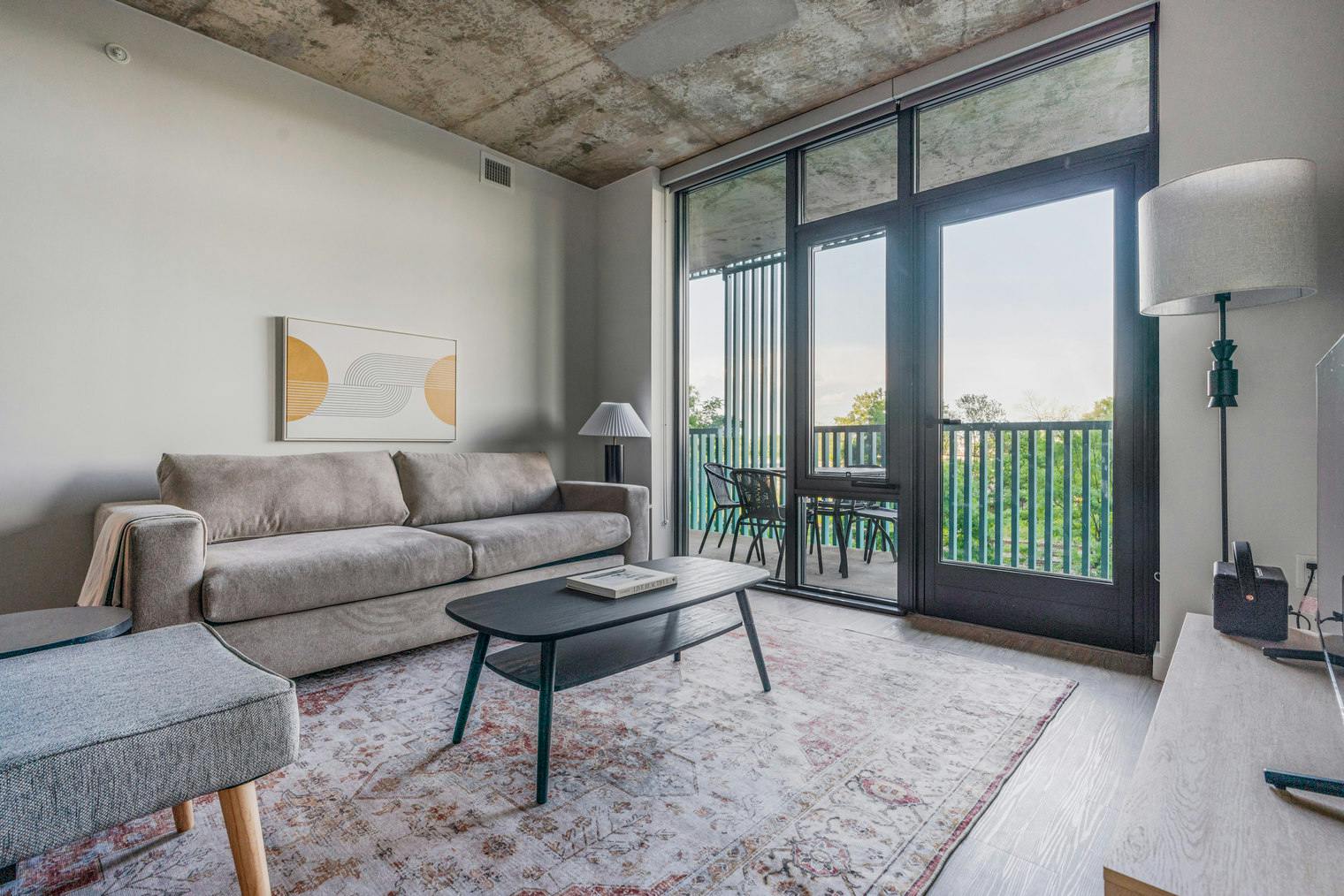 Apartament de închiriat pentru $8,423 pe lună în Washington, D.C., 14th Street Southeast