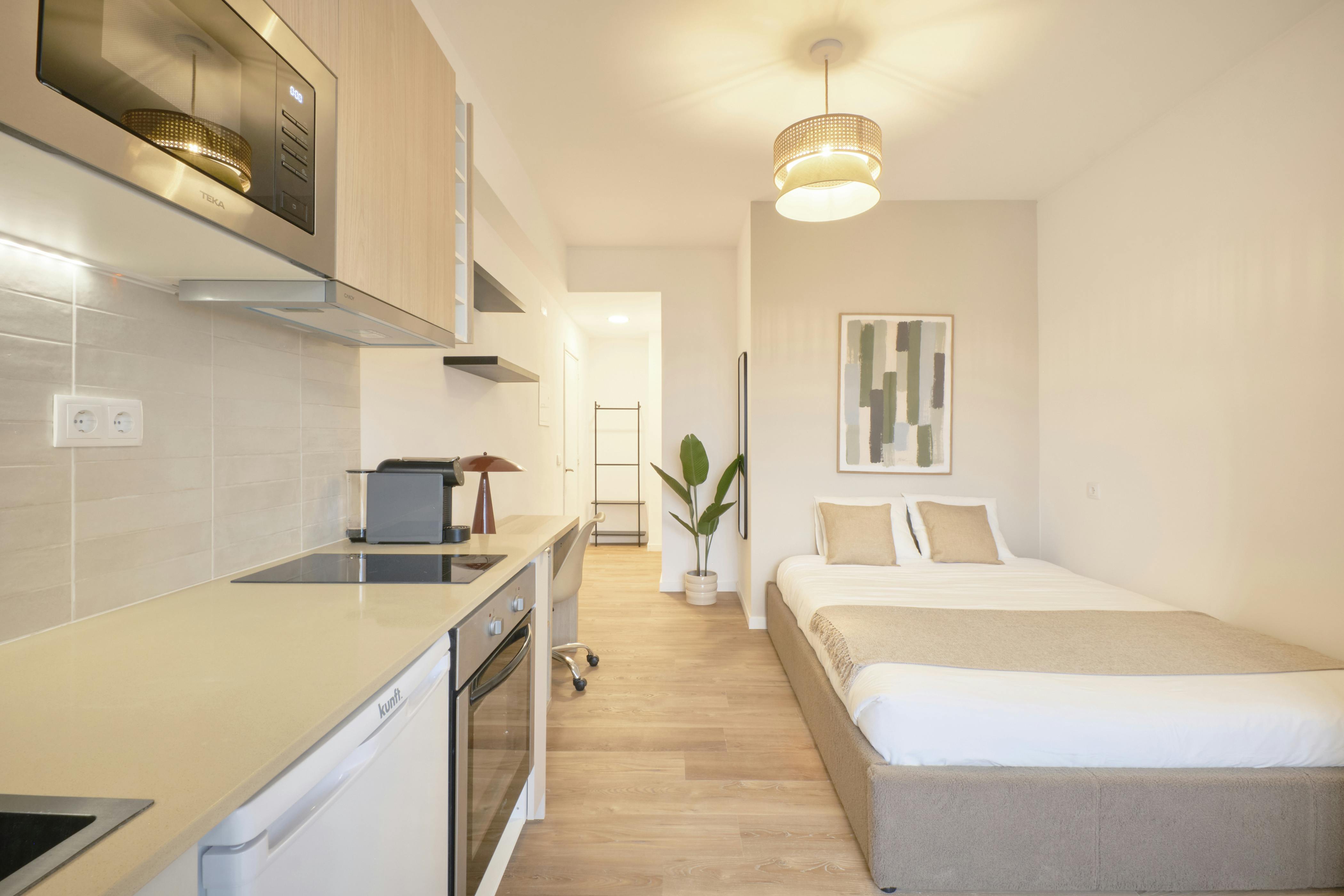 Studio para alugar por € 1.300 por mês em Lisbon, Rua Marquês de Fronteira