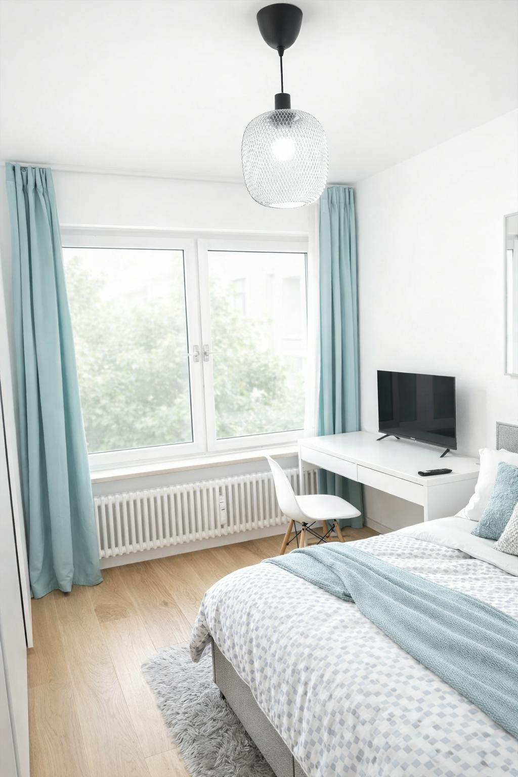 Privé kamer te huur voor € 750 per maand in Germering, Münchener Straße