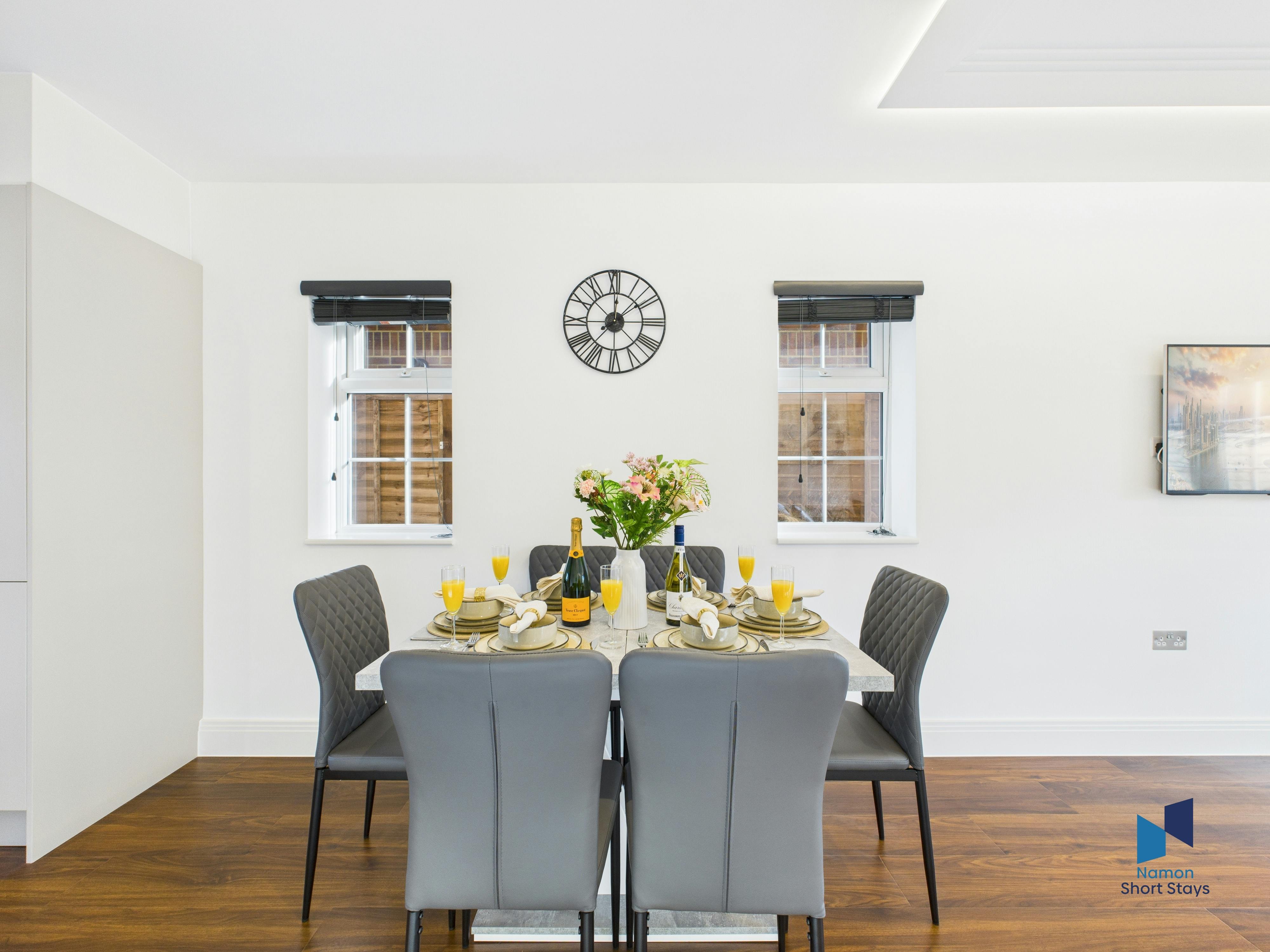 Apartment South Croydon, 4 beds — photo 9
