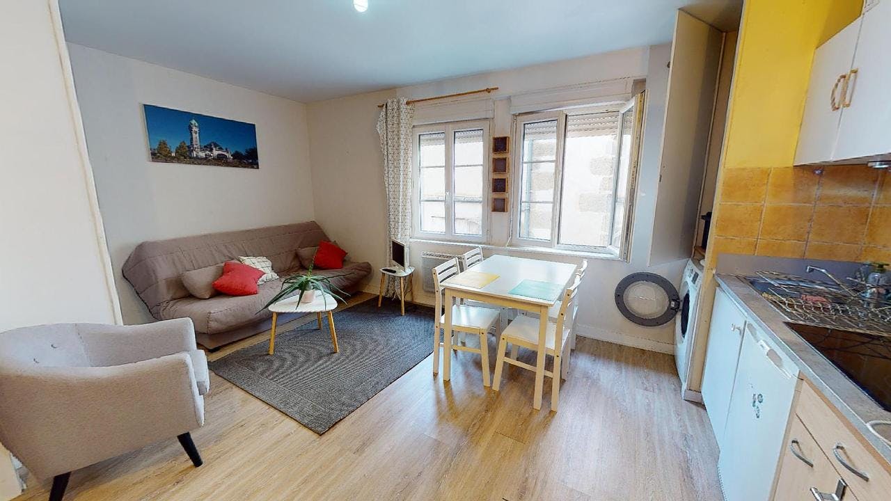 Lägenhet att hyra för 486 € i månaden i Limoges, Rue François Chénieux
