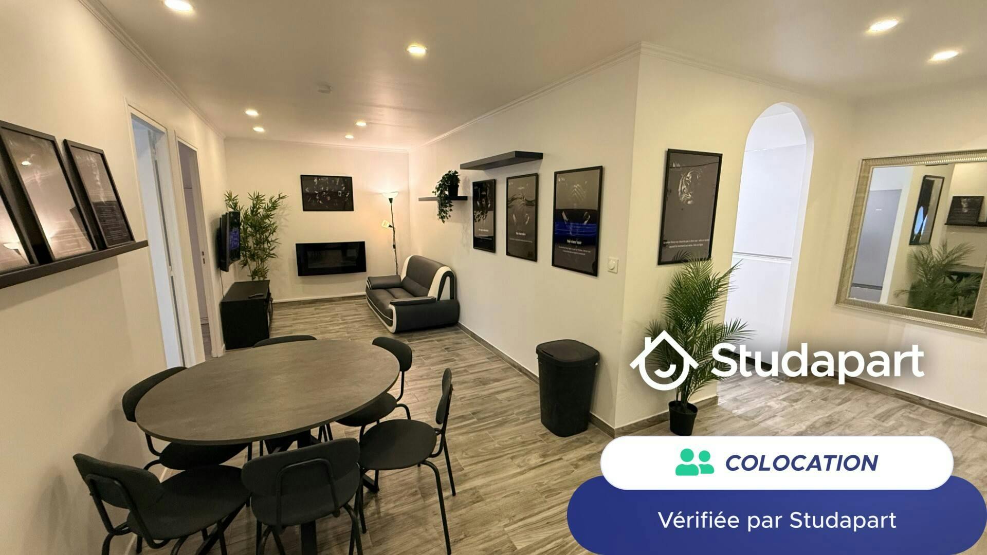 Private room for rent on Allée du Dragon, Évry-Courcouronnes – pohled 3