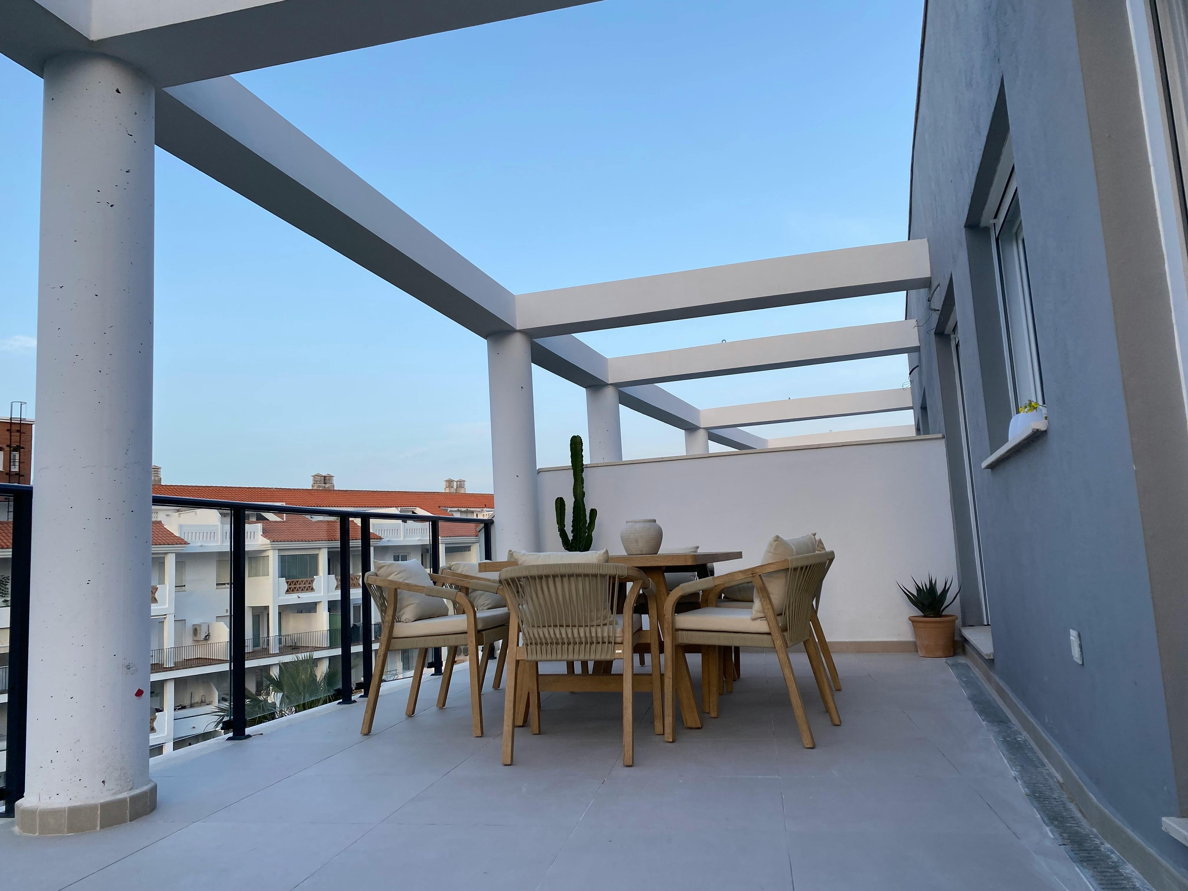 Квартира сдается в аренду за 2 000 € в месяц в Málaga, Calle de los Fenicios
