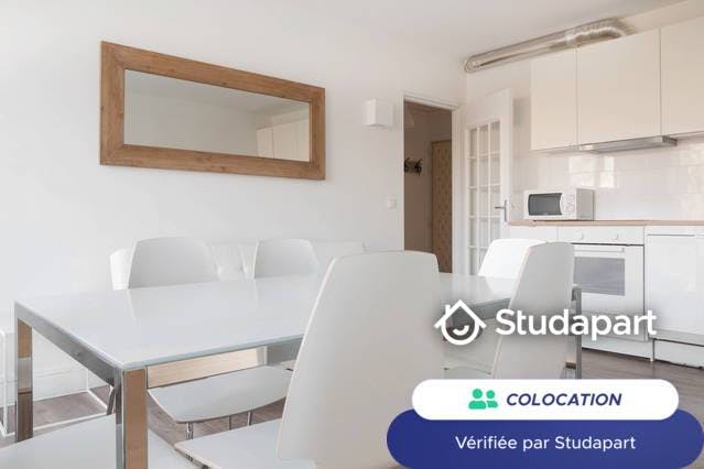 Private room for rent for €540 per month in Cergy, Les Châteaux Saint-Sylvère