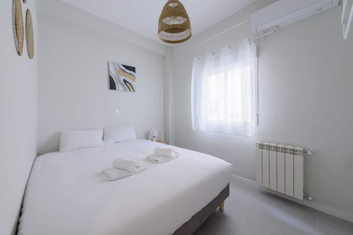 Calle de Embajadores, Madrid preview