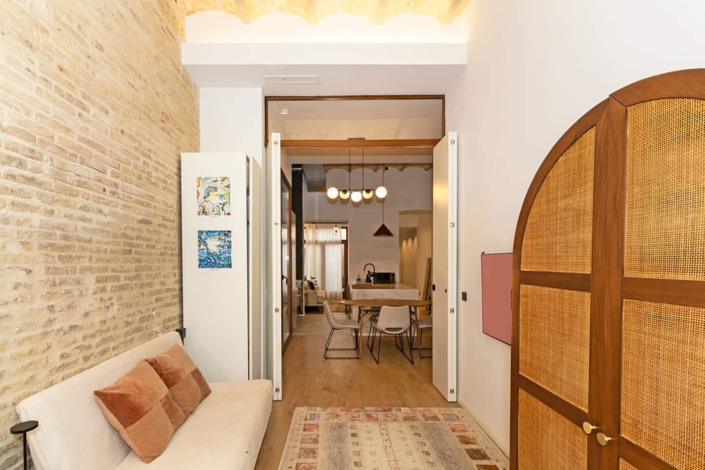 Apartment for rent for €1,000 per month in Valencia, Carrer de Francesc Eiximenis