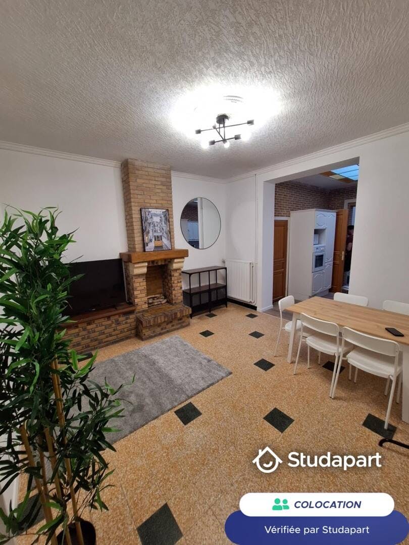 Chambre privée à louer pour 490 €/mois à Haubourdin, Rue du Colonel Fabien