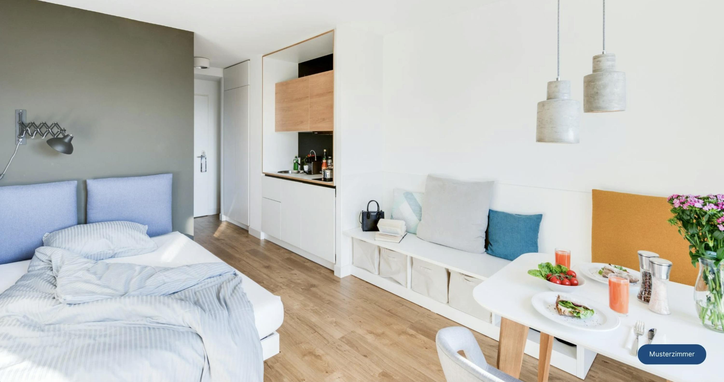 Студия сдается в аренду за 1 740 € в месяц в Frankfurt am Main, Bessie-Coleman-Straße