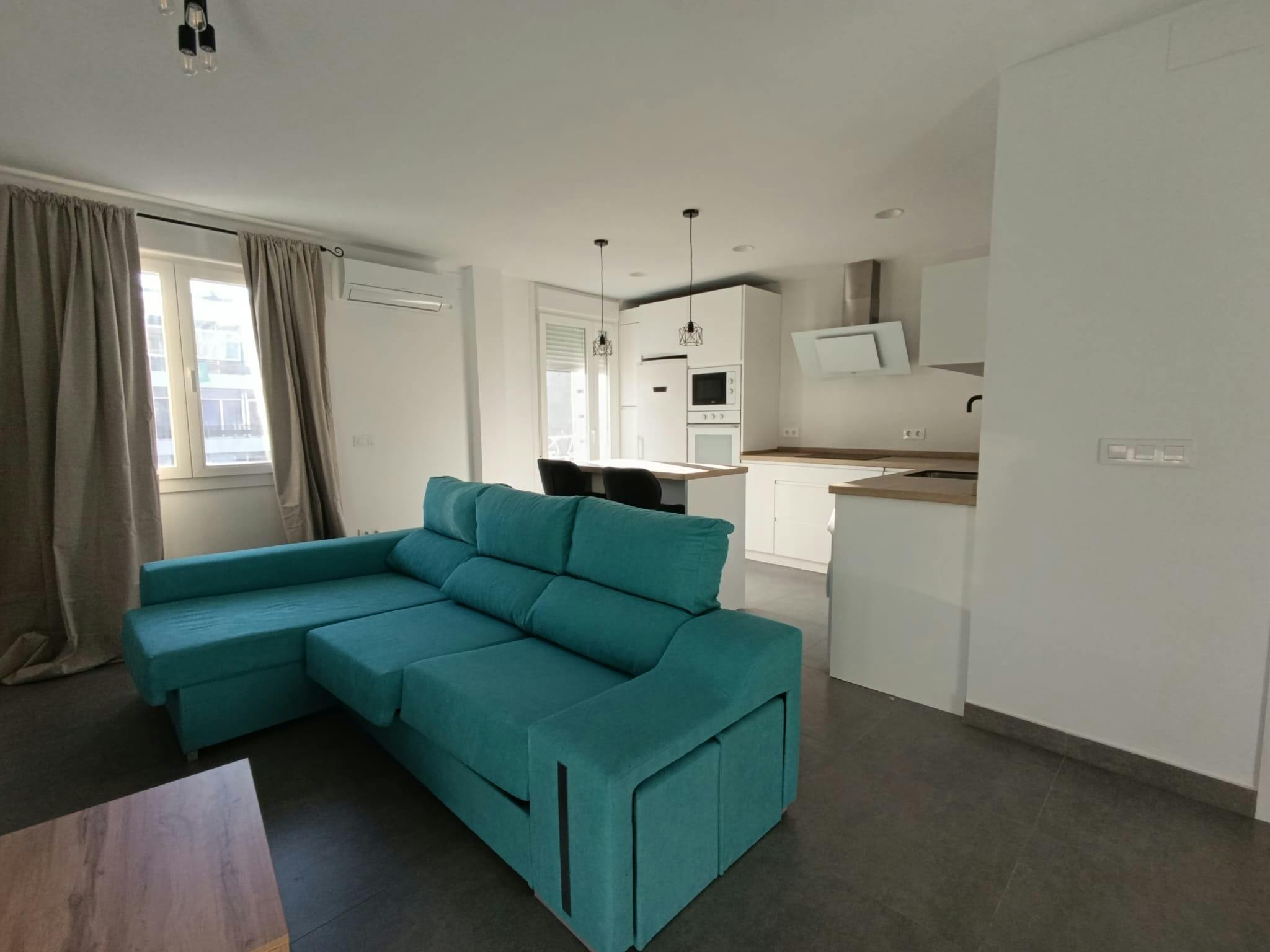 Avenida de Menéndez Pelayo, Sevilla Sevilla