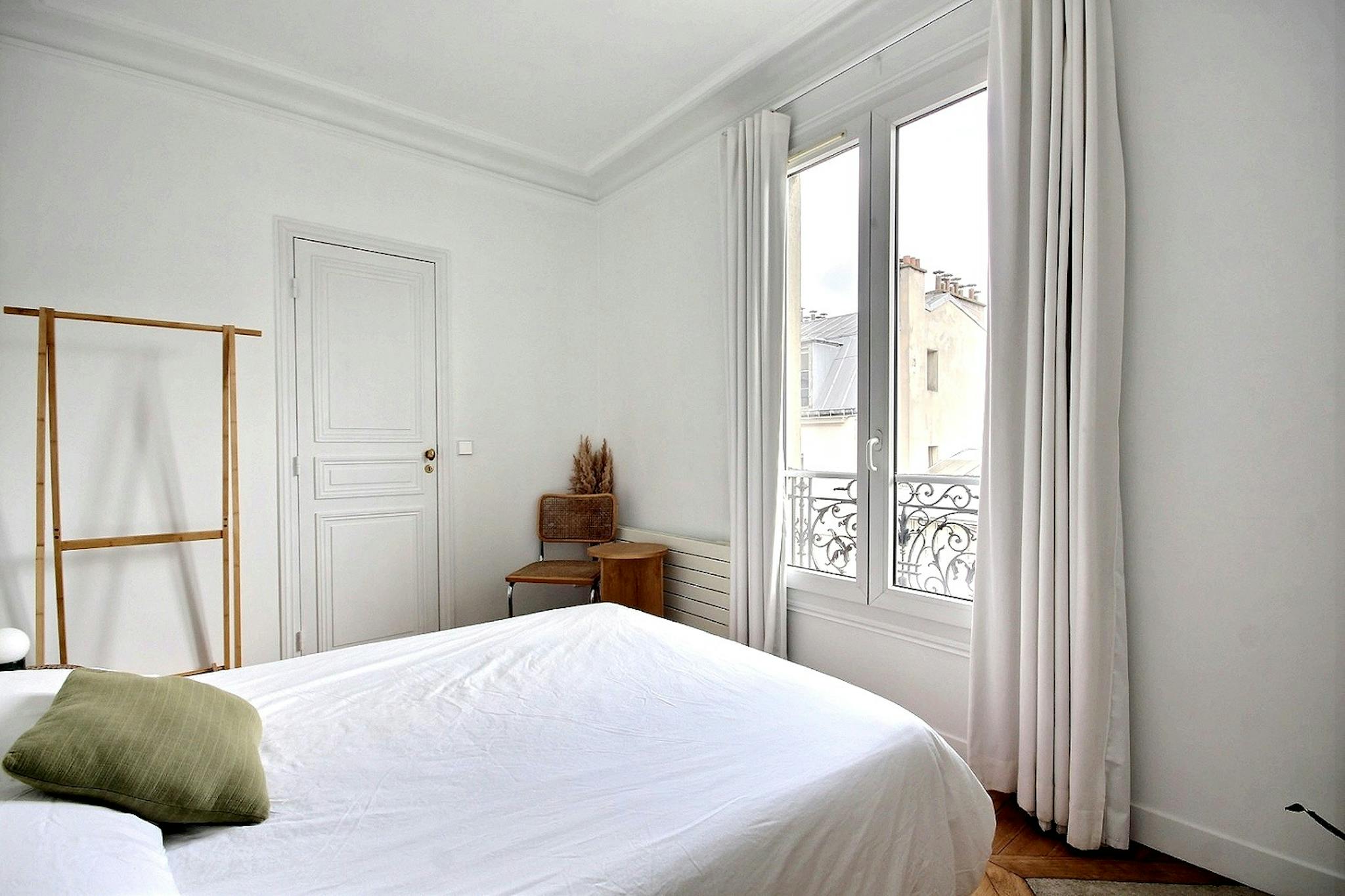Rue des Trois Bornes, Paris preview