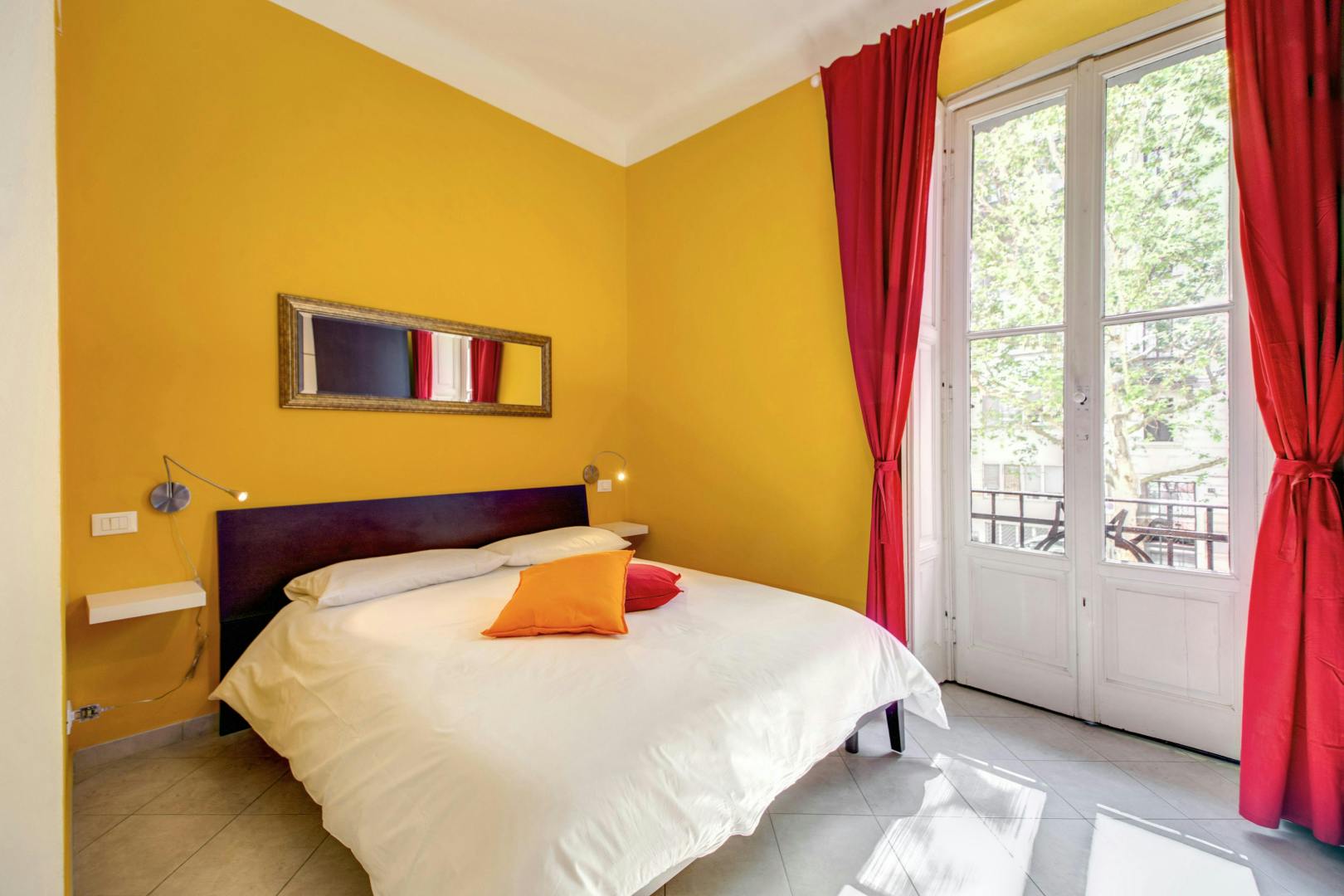 Apartment for rent for €1,290 per month in Milan, Via Giuseppe Govone