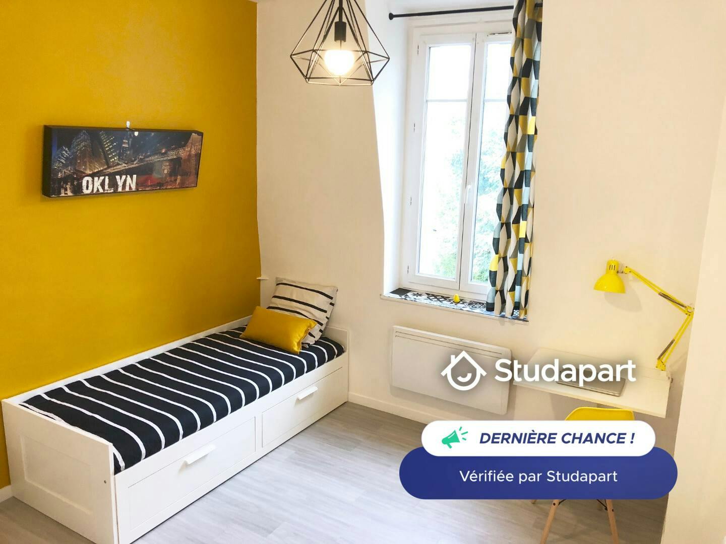 Apartment for rent for €710 per month in Villeneuve-Saint-Georges, Place Pierre Semard