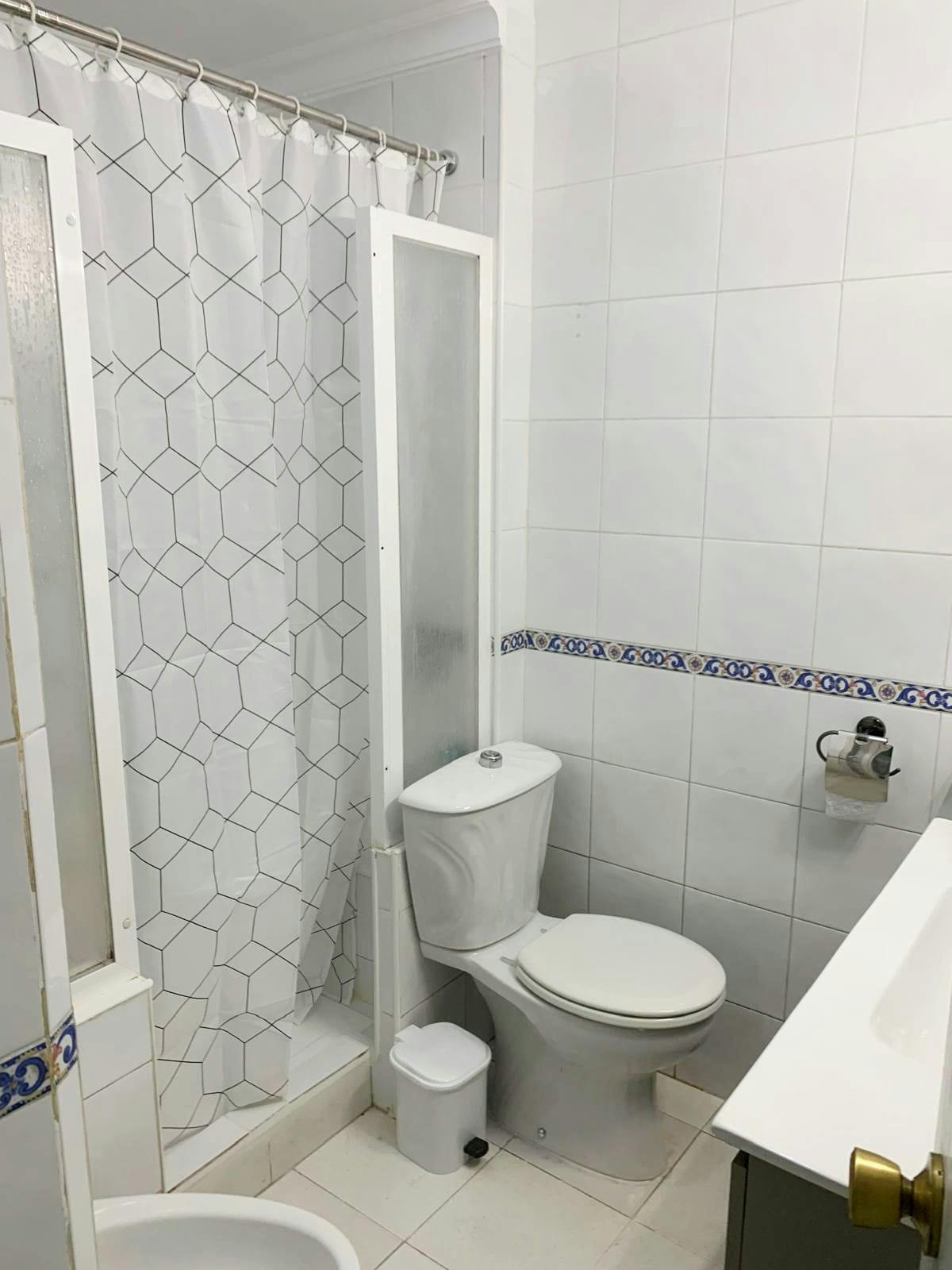 Single room Sevilla, 1 bed, 9m² — photo 7
