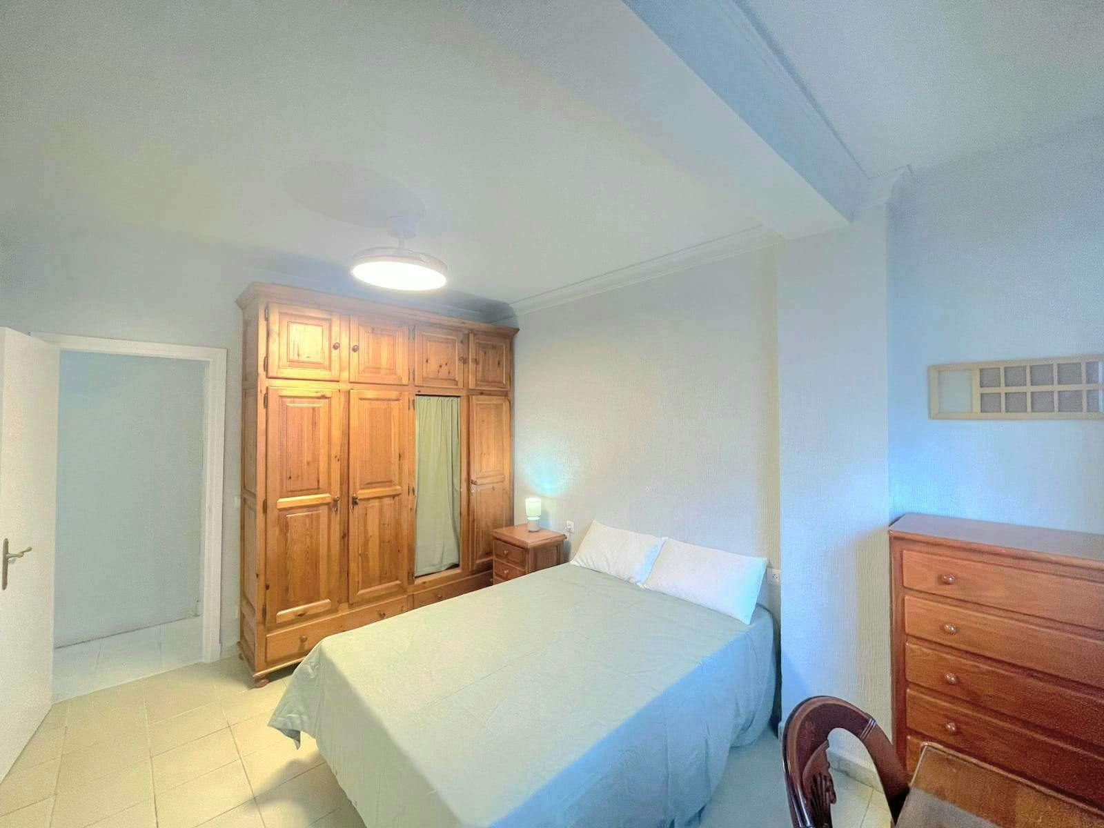 Single room Sevilla, 1 bed, 9m² — photo 9