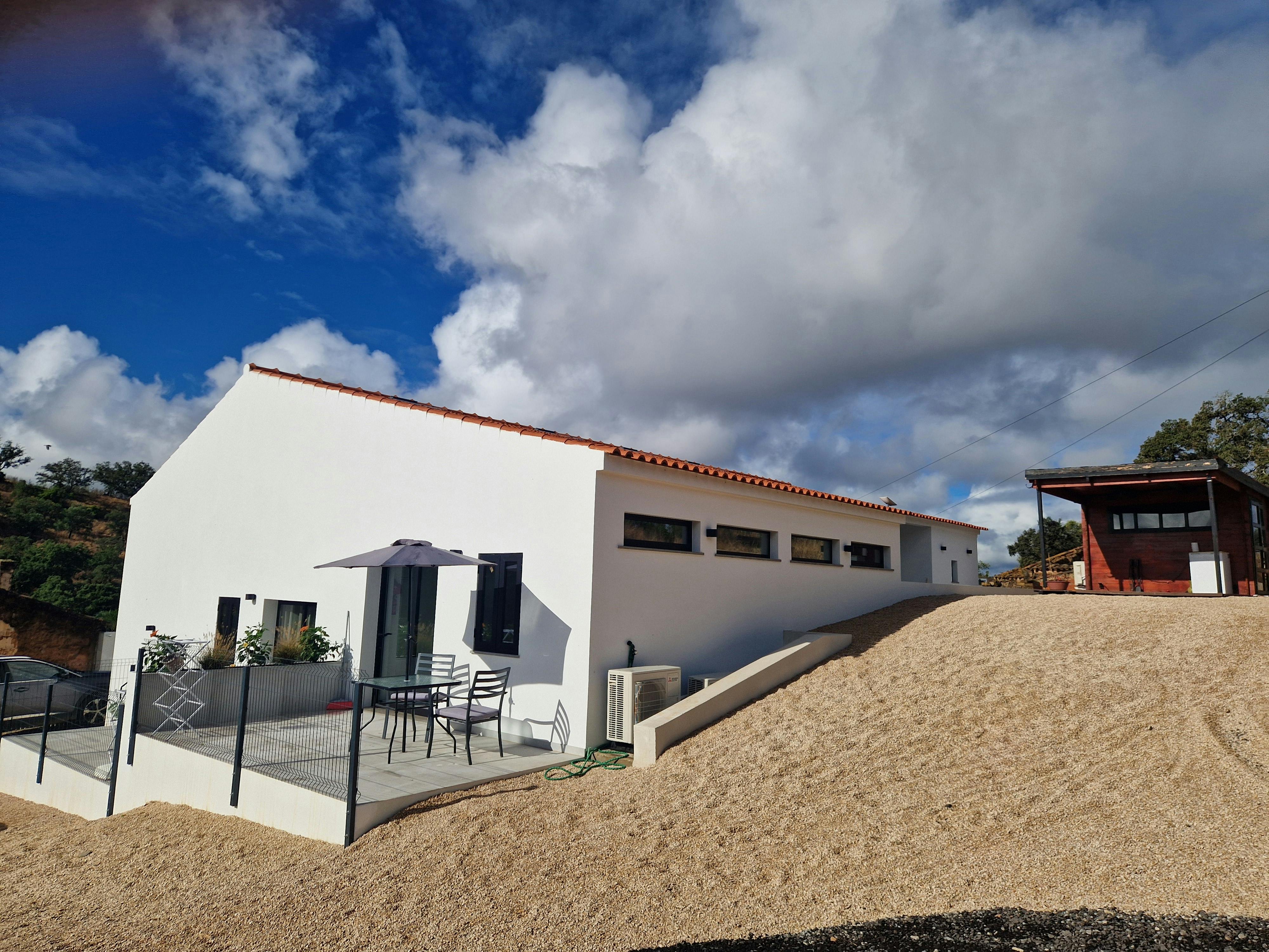 Estudio  en alquiler por 1350 € al mes en São Bartolomeu de Messines, Rua de Vale Figueira
