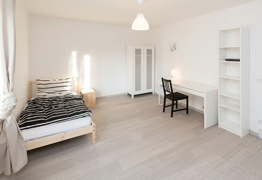 Private room for rent for €725 per month in Munich, Grünwalder Straße