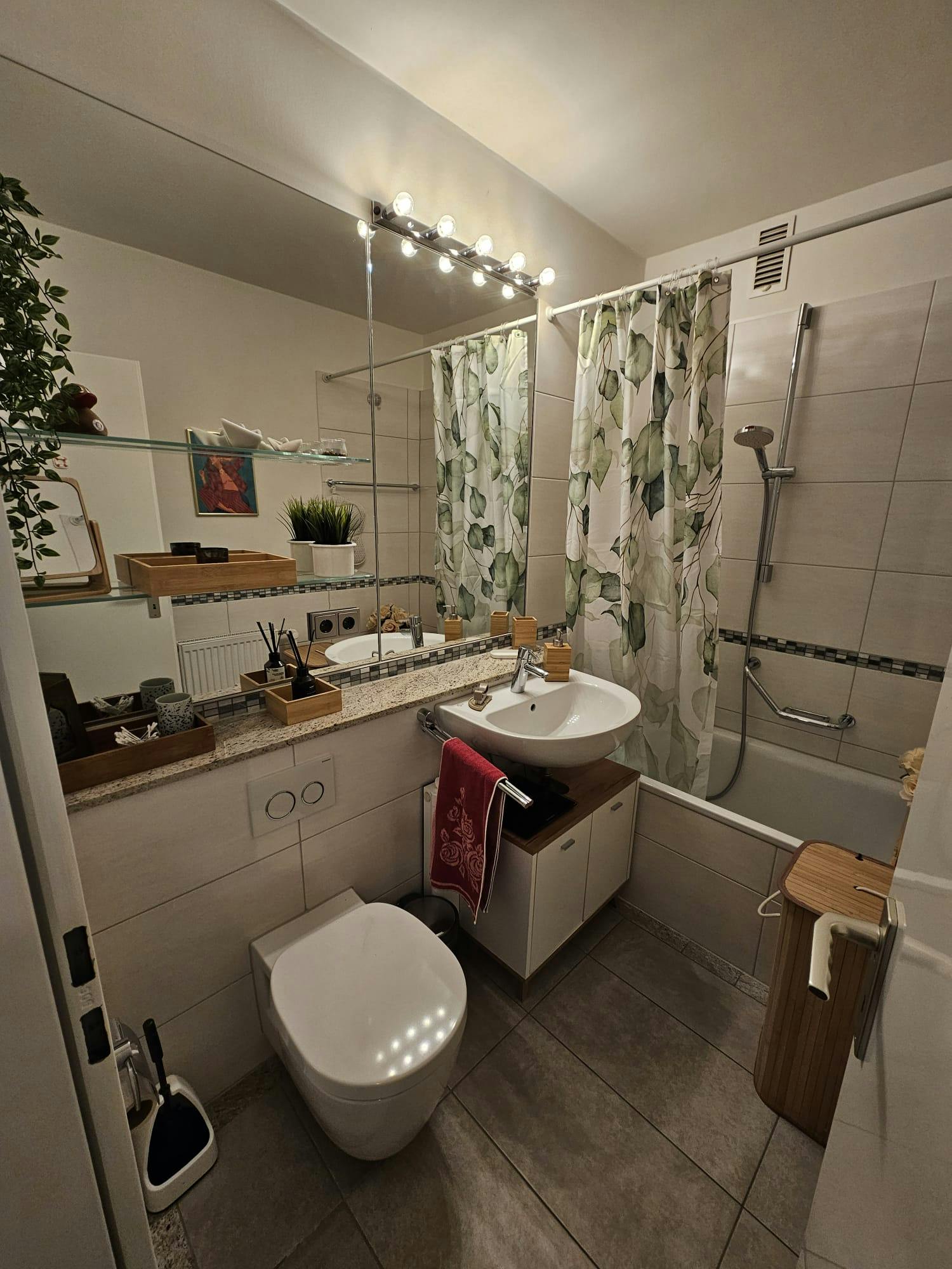 preview gallery tile