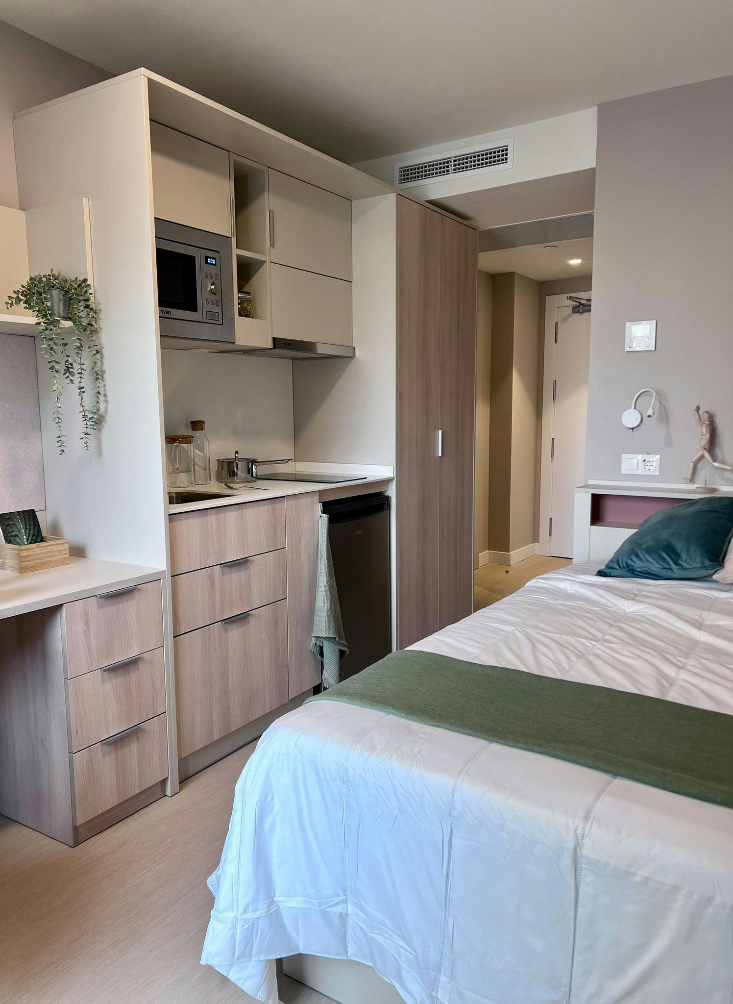 Estudio  en alquiler por 984 € al mes en Valencia, Avinguda del Port