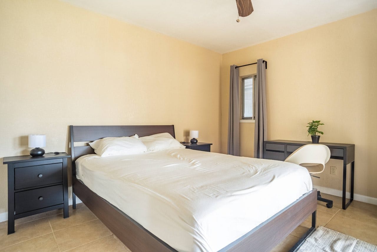 Cameră privată de închiriat pentru $906 pe lună în Austin, Tipton Drive