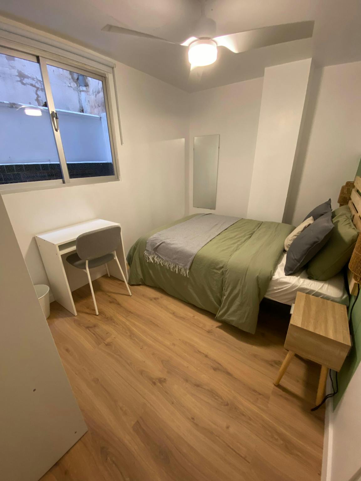 Carrer Santa Barbara, Aldaia preview