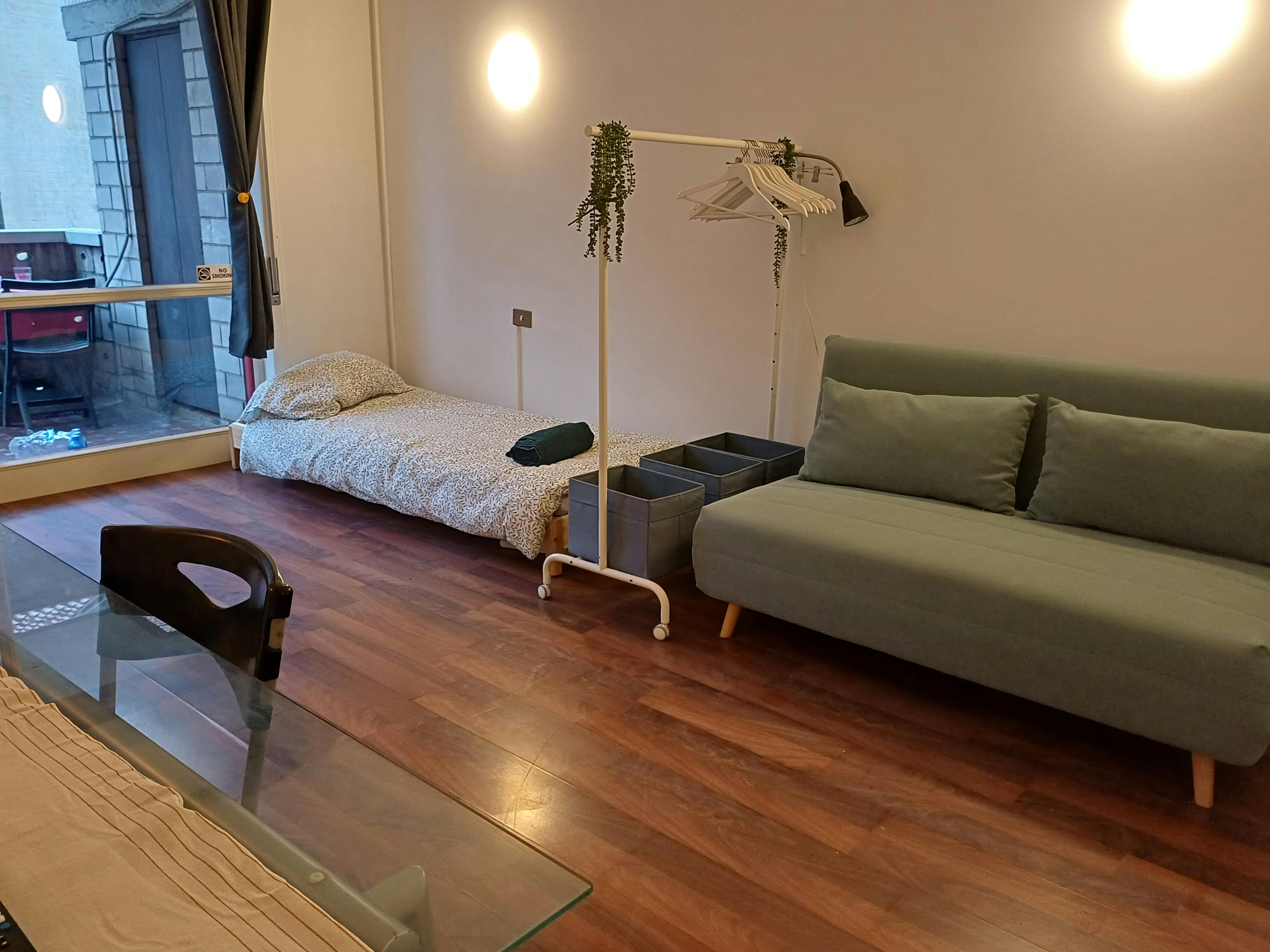 Double room Turin, 1 bed, 10m² — photo 8