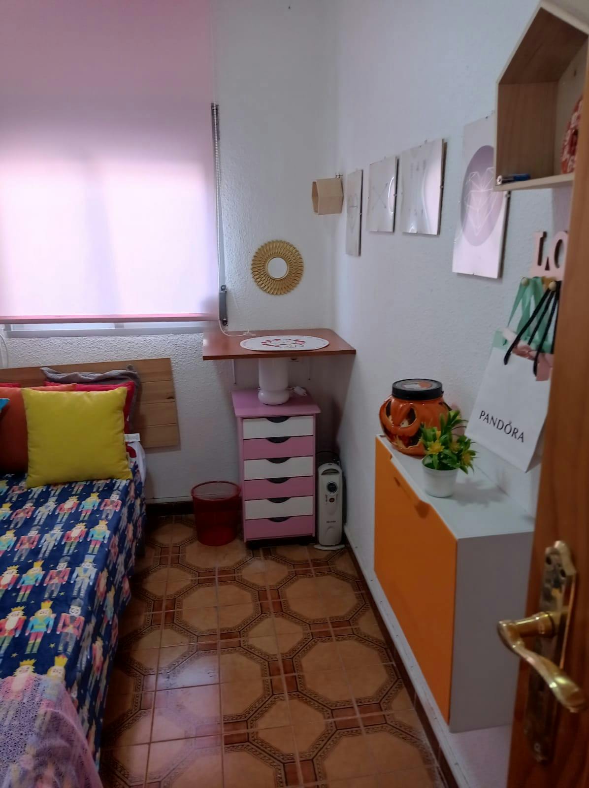 Appartement à louer pour 598 €/mois à Jaén, Calle del Padre Poveda