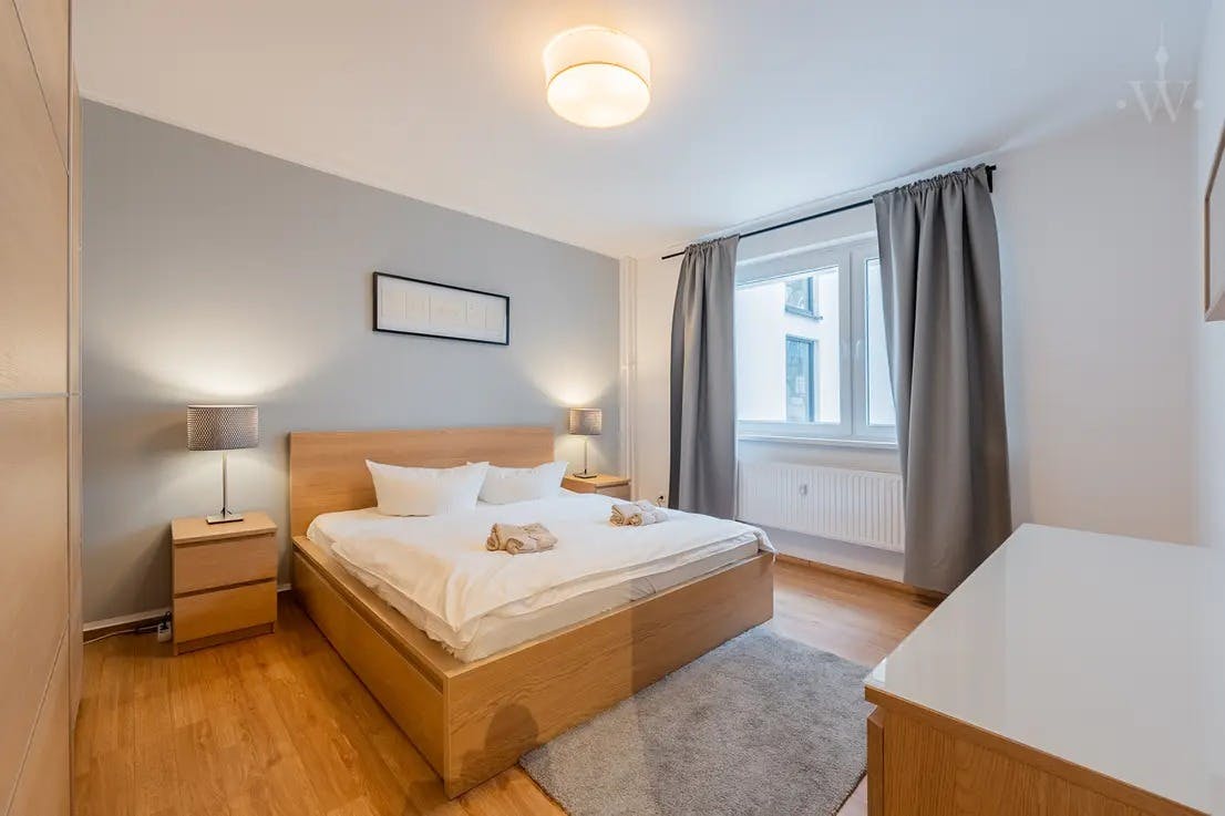 Innsbrucker Straße, Berlin preview