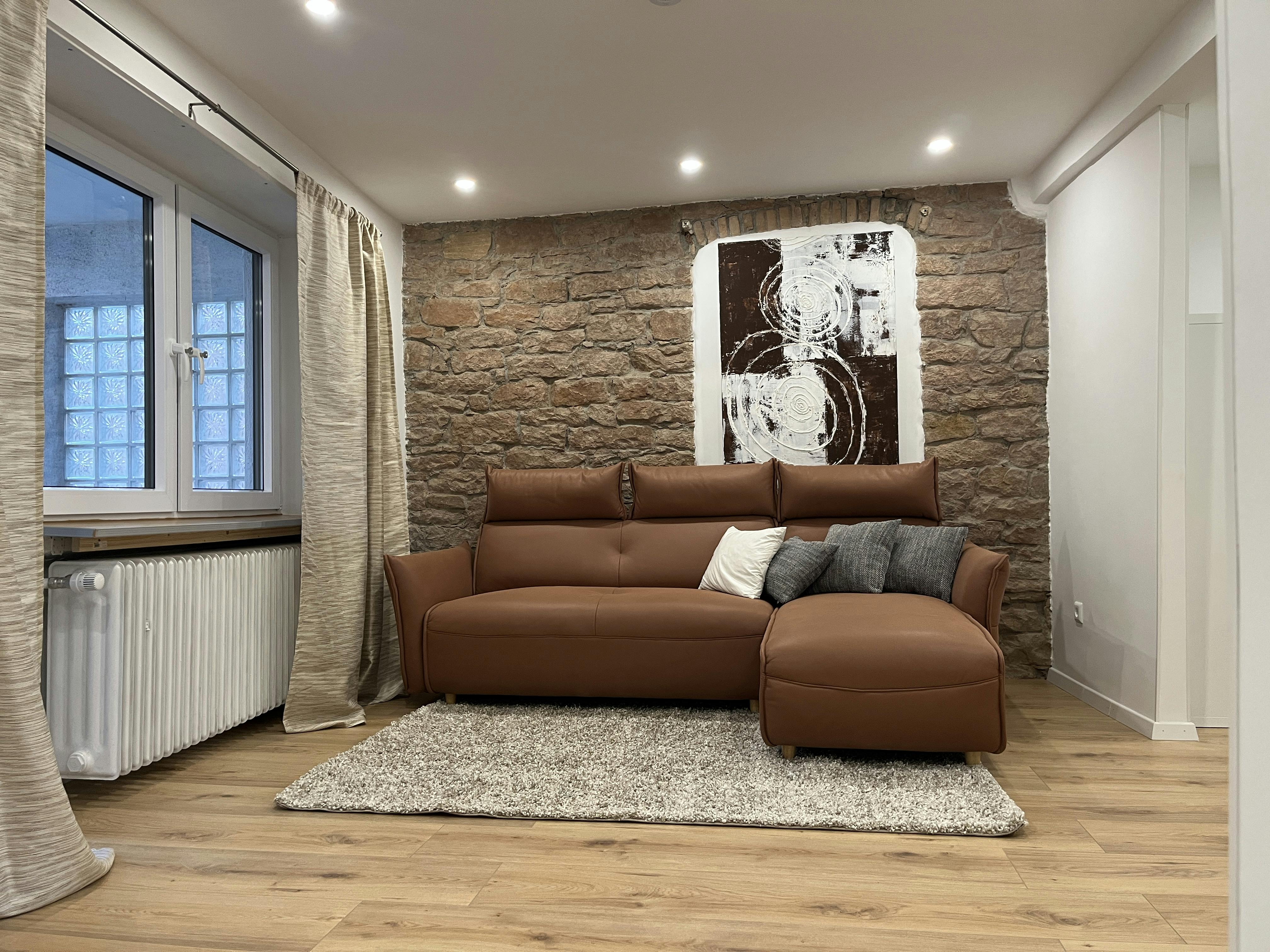 Apartment for rent for €1,990 per month in Dossenheim, Rathausstraße