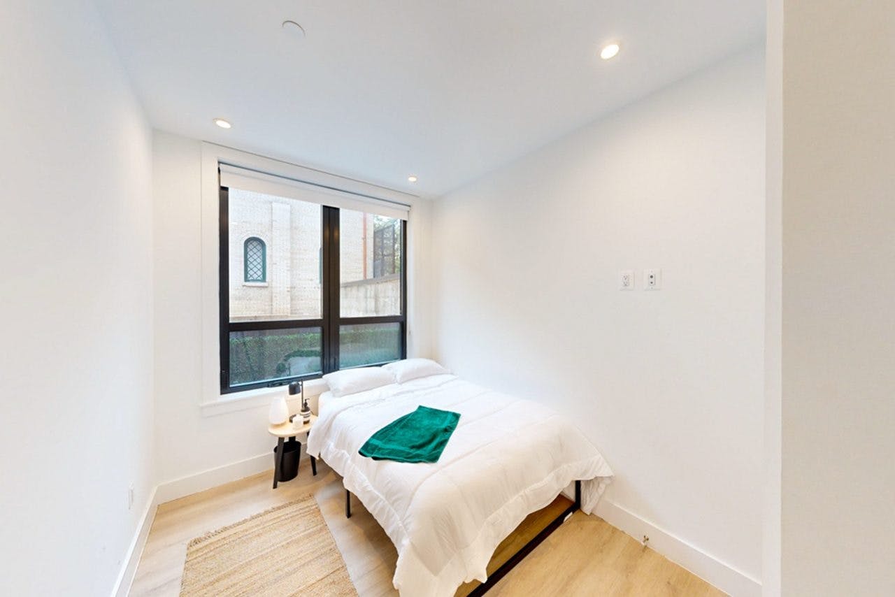 WG-Zimmer zu mieten für $1,347 pro Monat in Washington, D.C., P Street Northwest