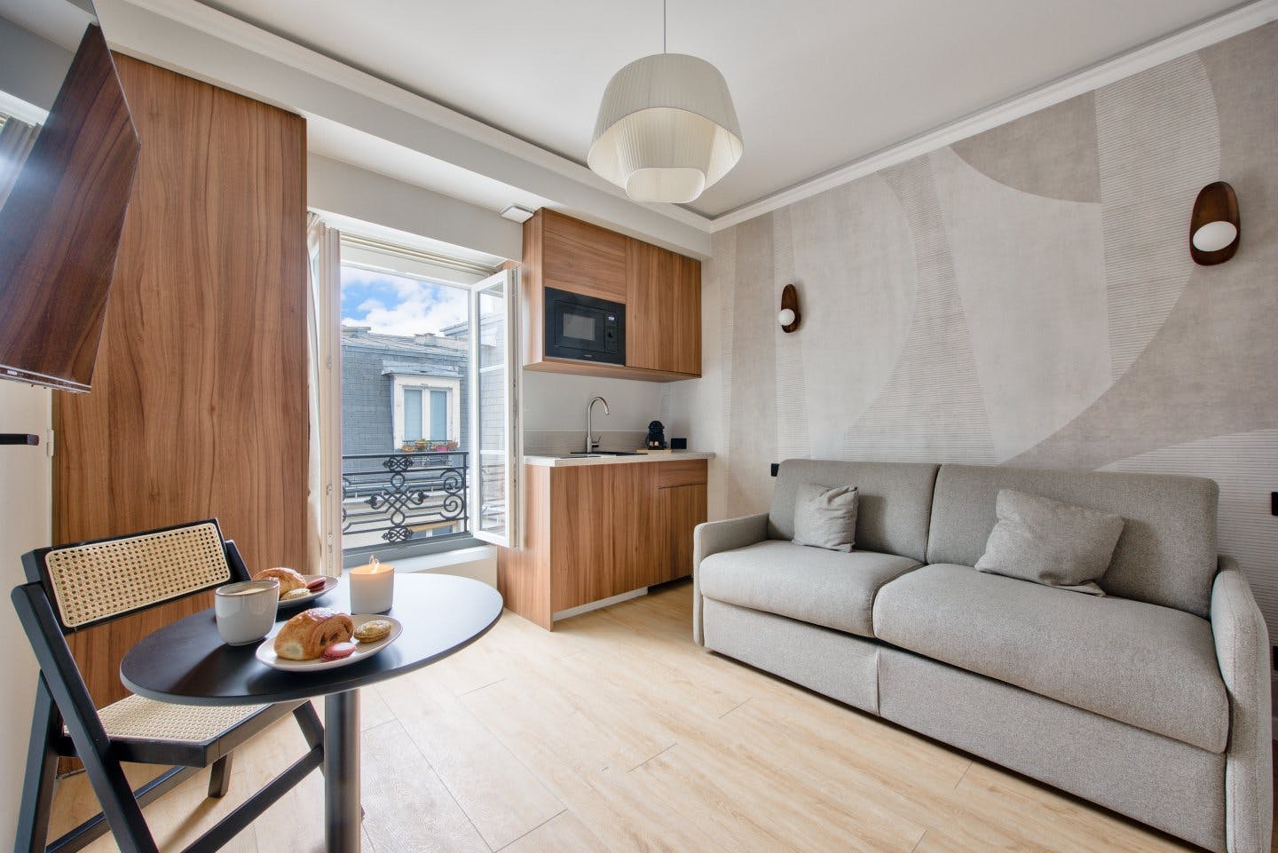 Rue Larrey, Paris preview