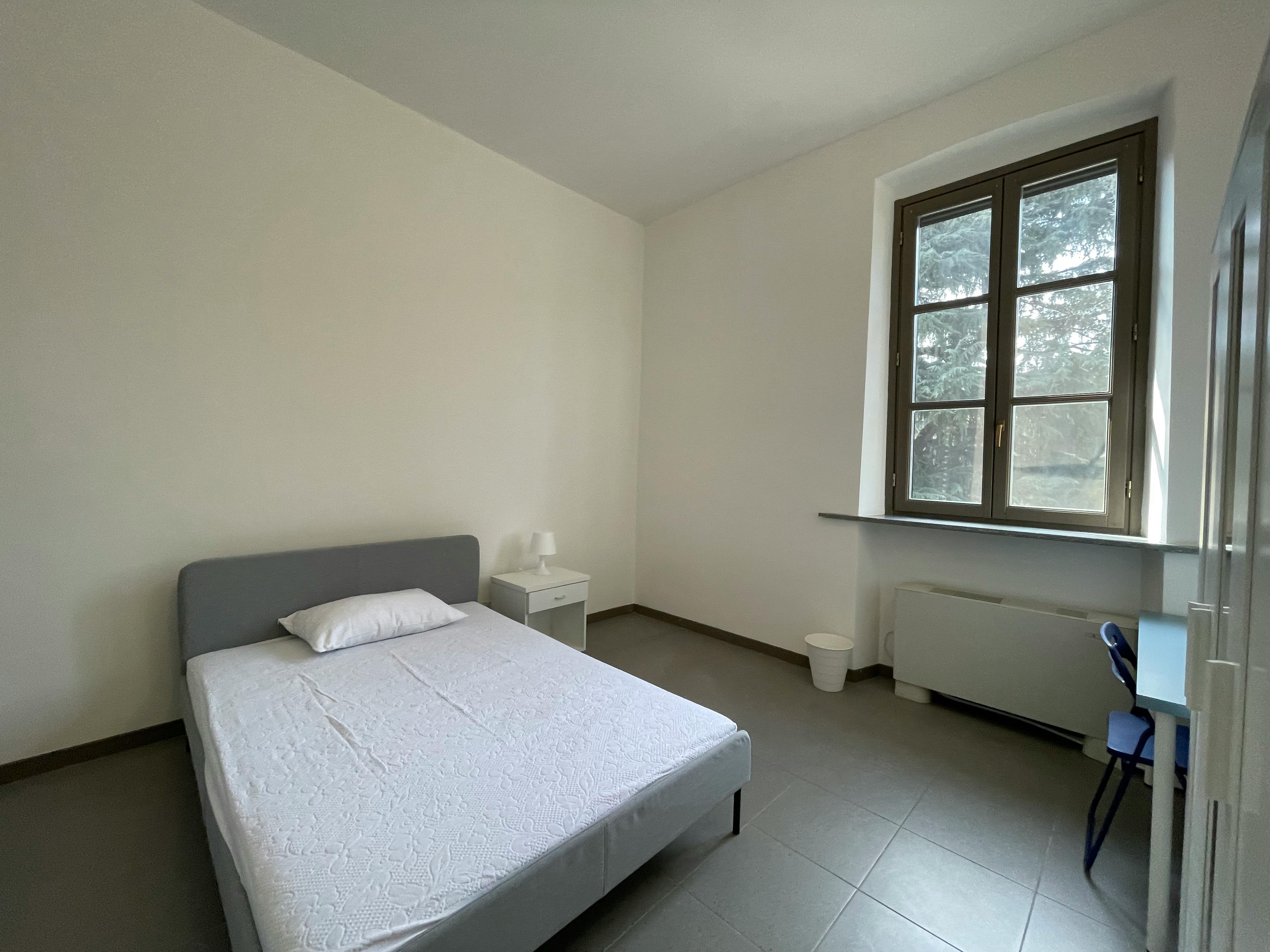 Single room Milan, 1 bed, 18m² — photo 1