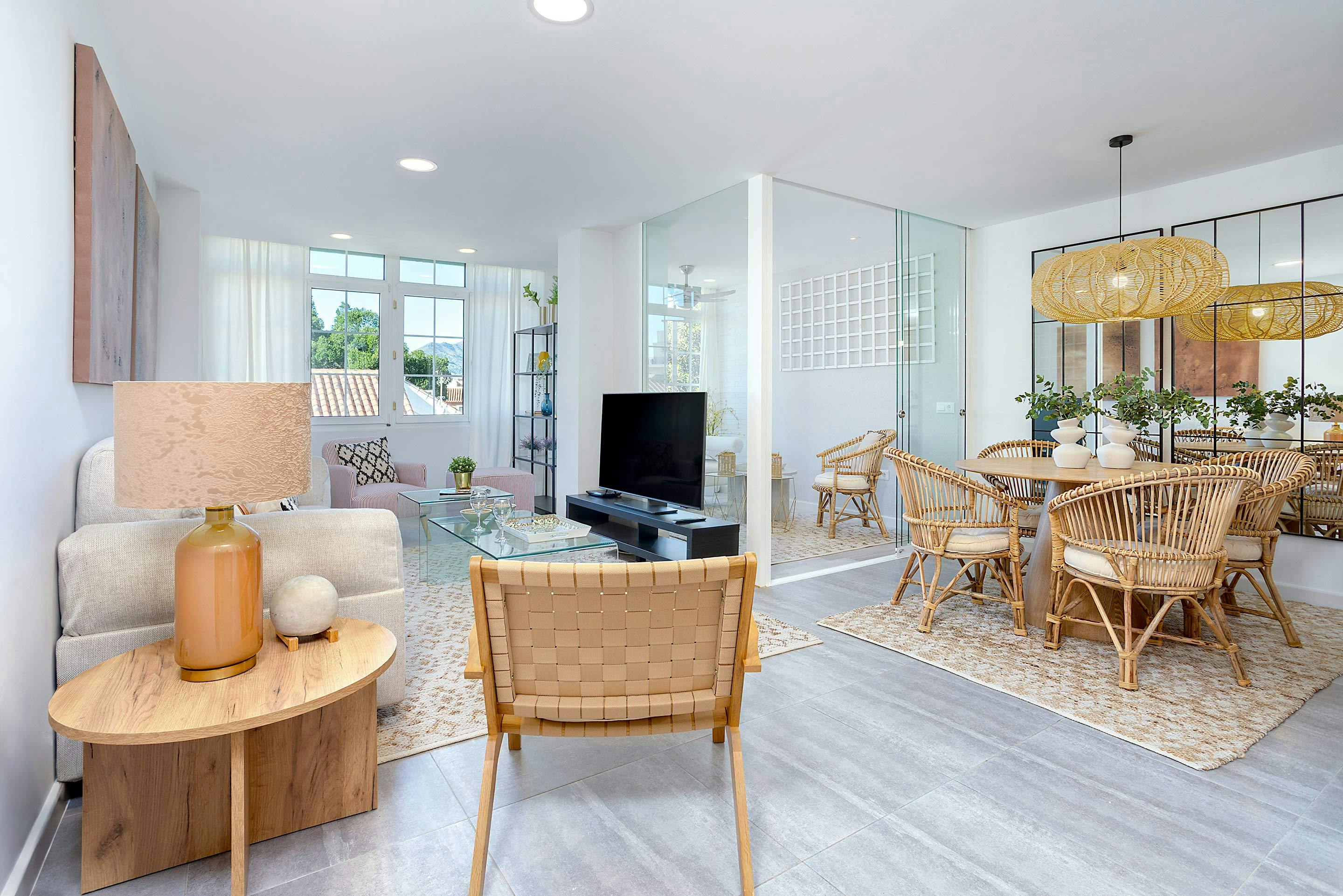 Apartment for rent for €4,422 per month in Málaga, Plaza del Teatro