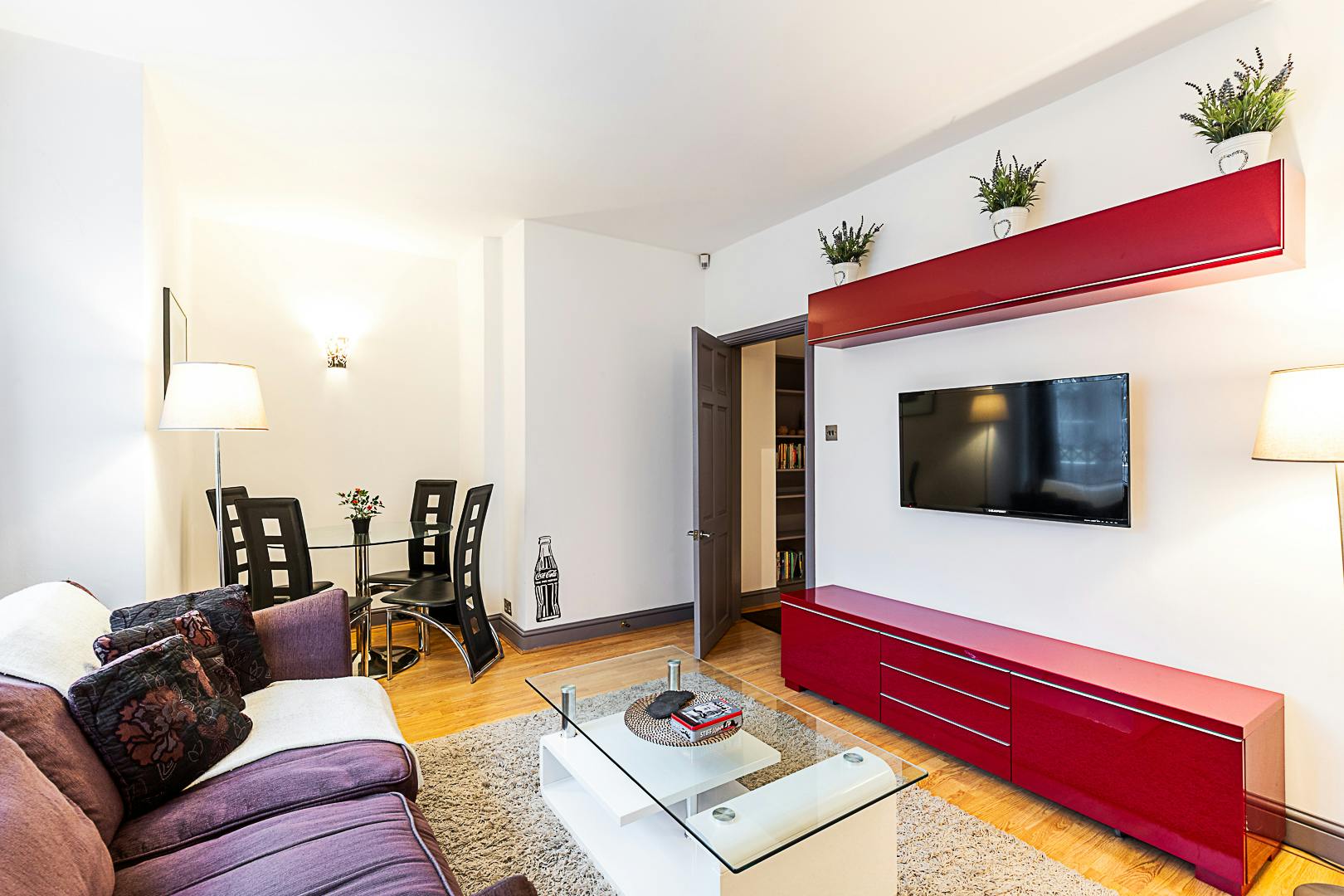 Apartment for rent for £3,808 per month in London, Pembridge Villas