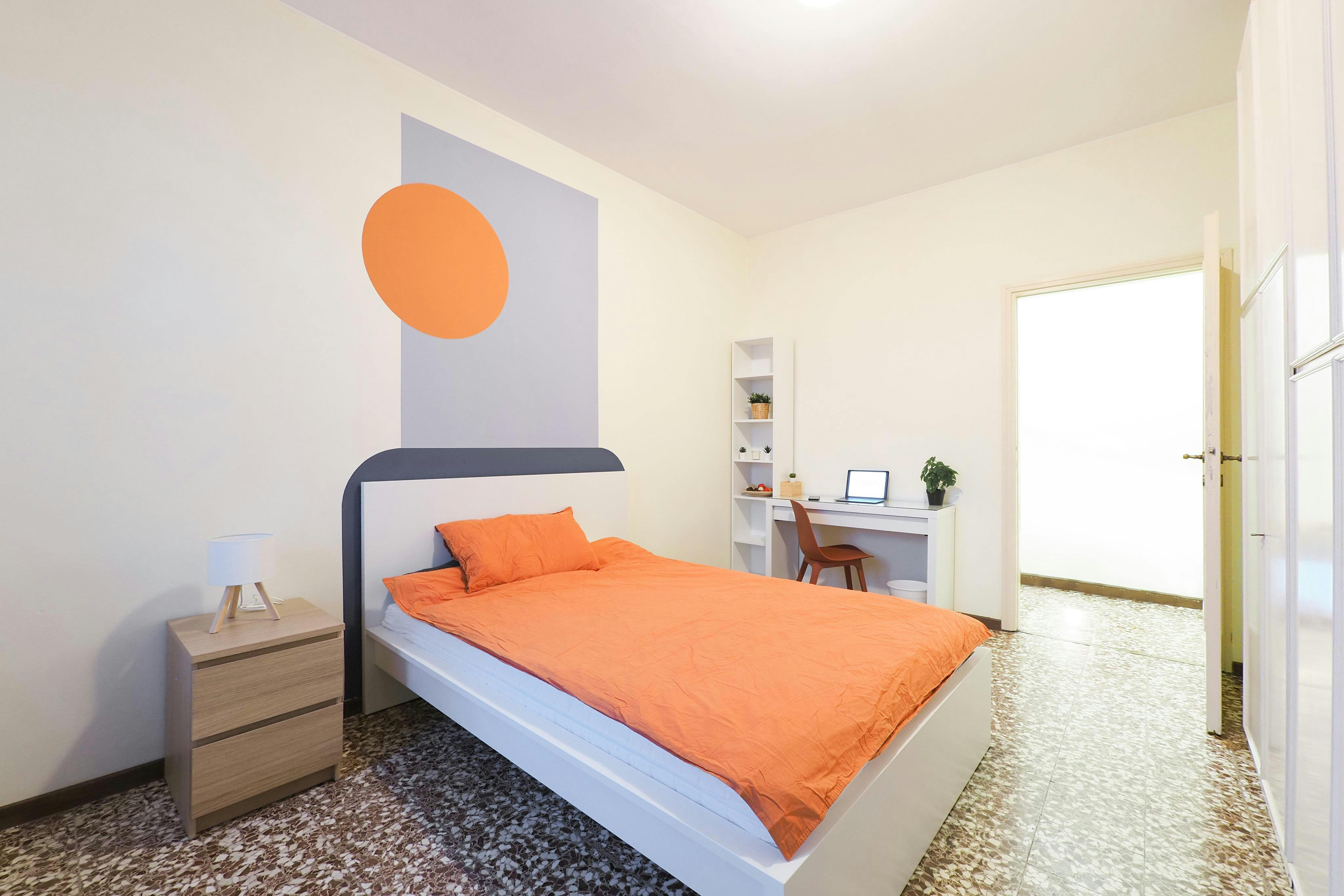 Private room for rent for €790 per month in Tel Aviv-Yafo, Largo Tel Aviv