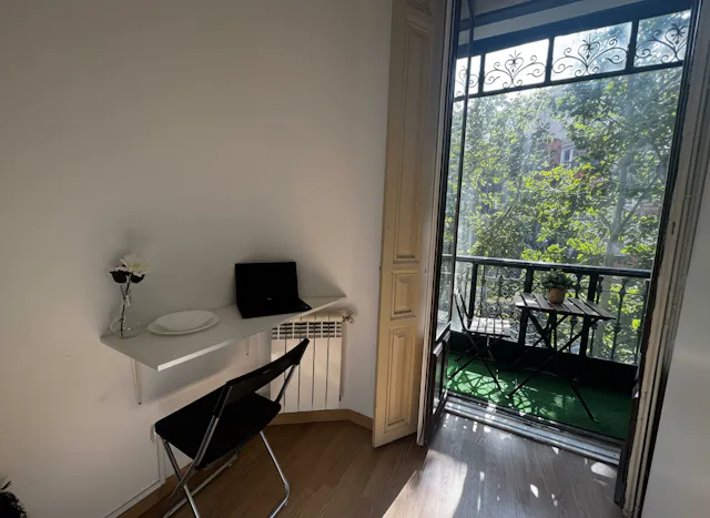 Private room in Calle de Trafalgar, Madrid (1678445) room image 2
