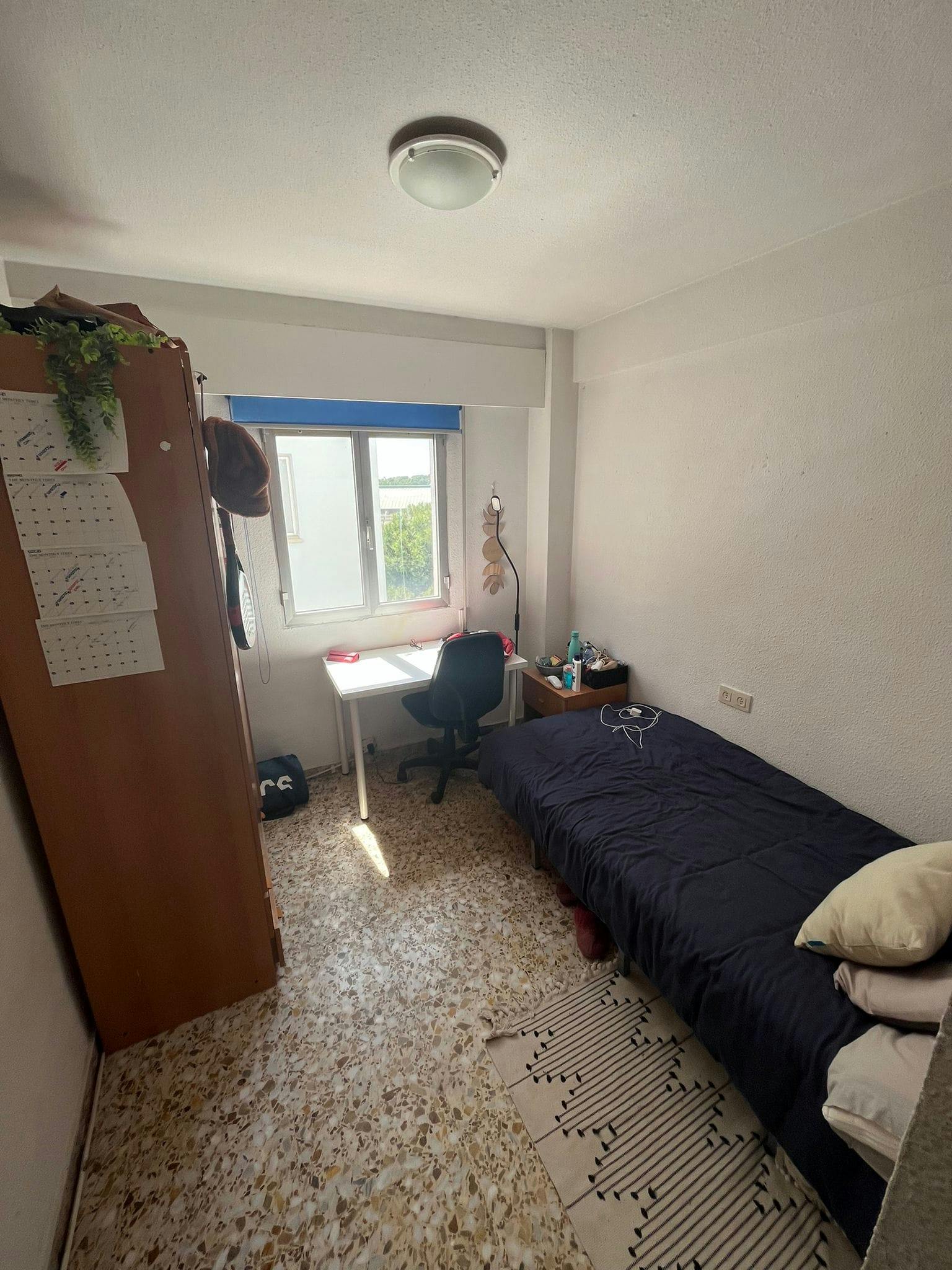 Private room for rent for €275 per month in San Vicent del Raspeig, Calle del Aeroplano