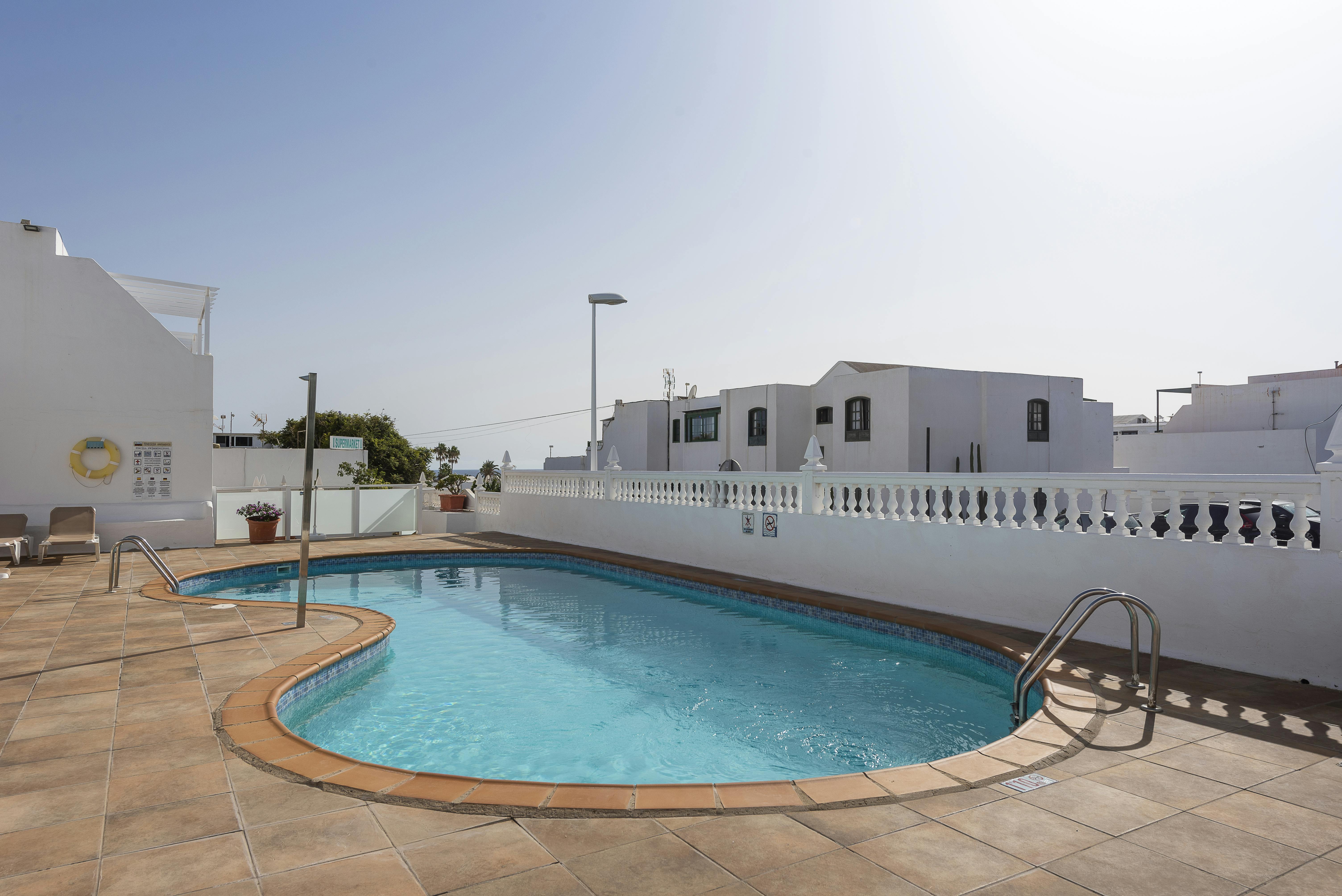 Apartamento en alquiler por 1995 € al mes en Puerto del Carmen, Calle Finlandia