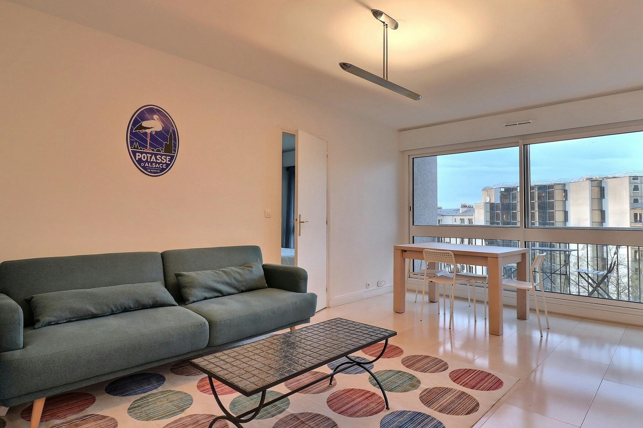 Rue Vauvenargues, Paris preview