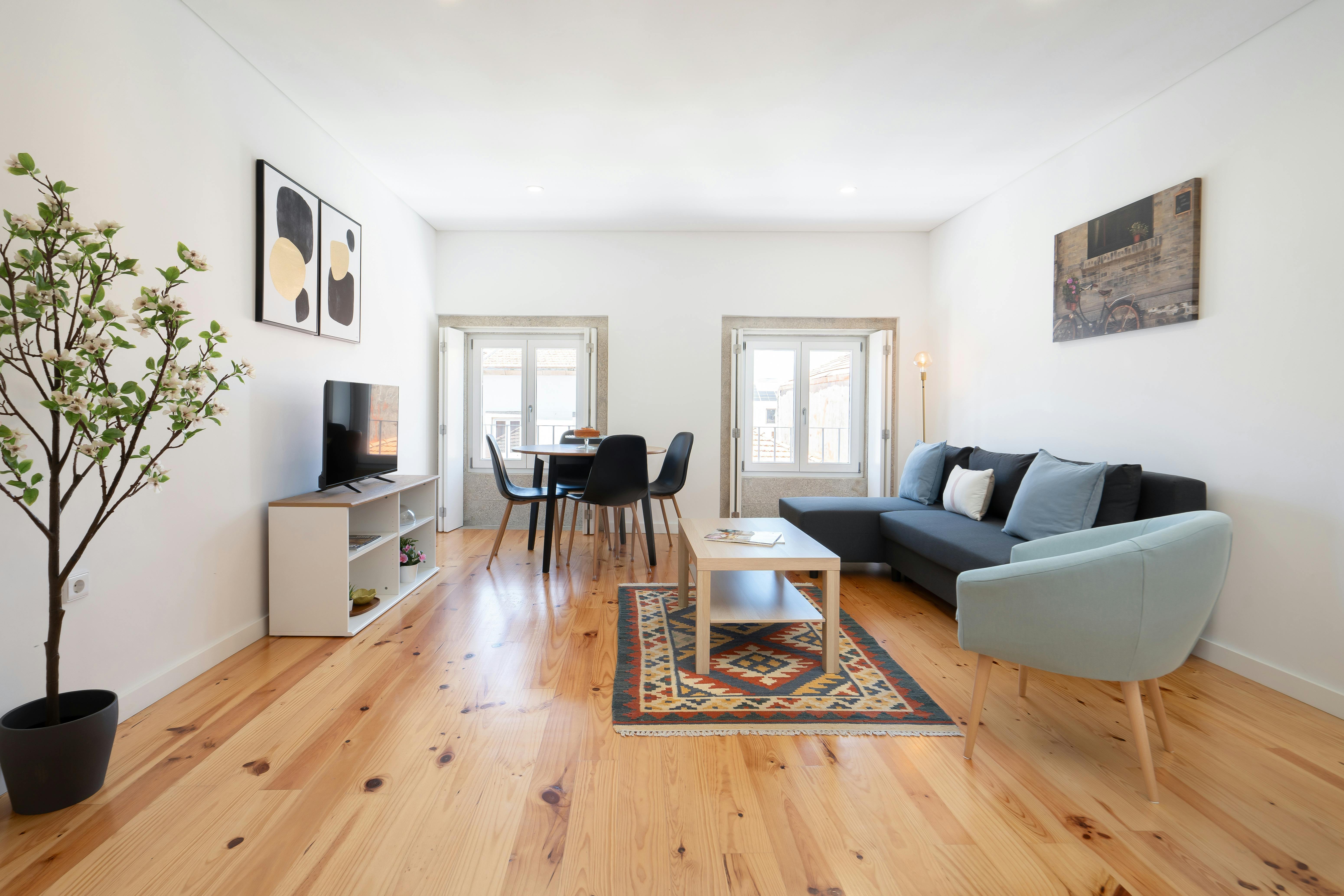 Rua do Heroísmo, Porto preview