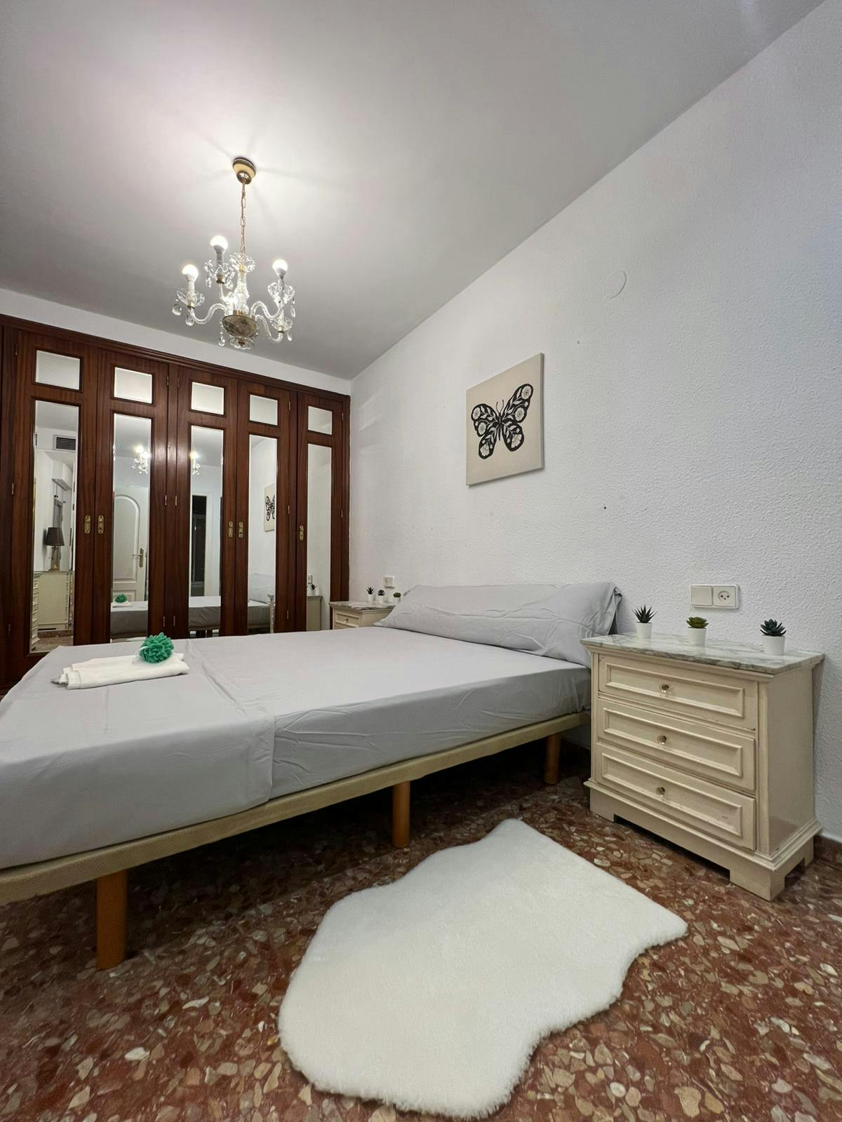 Private room for rent for €700 per month in Valencia, Avinguda del Cid