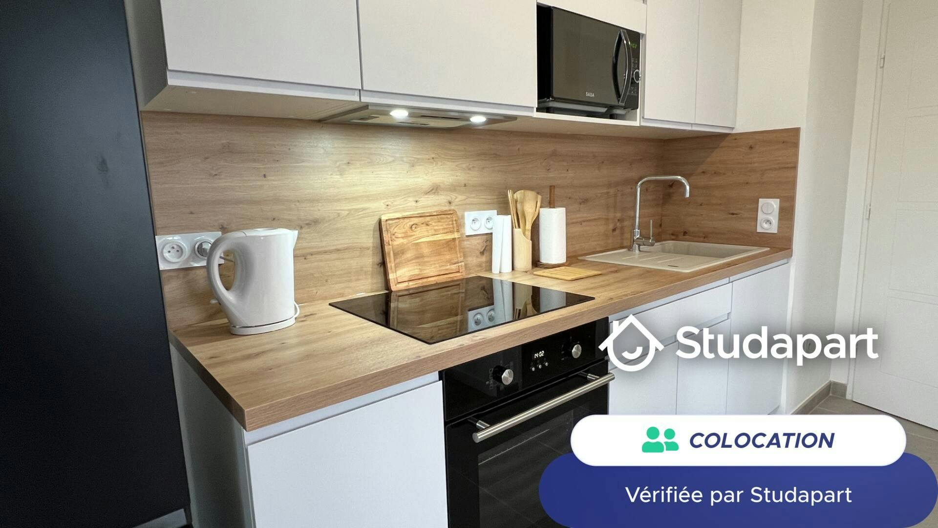 Private room for rent for €680 per month in Serris, Rue de Malte