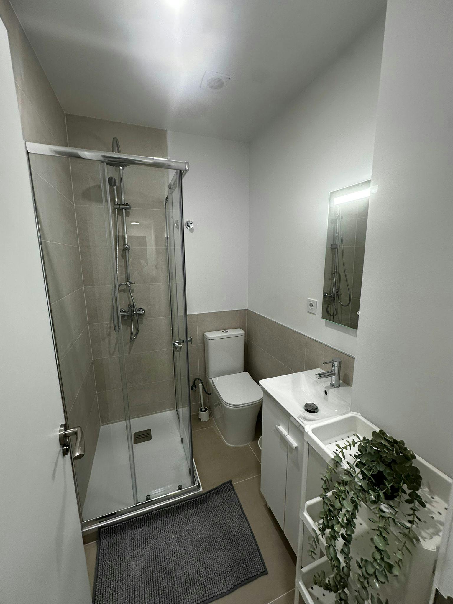 Single room Alicante, 1 bed, 7m² — photo 7