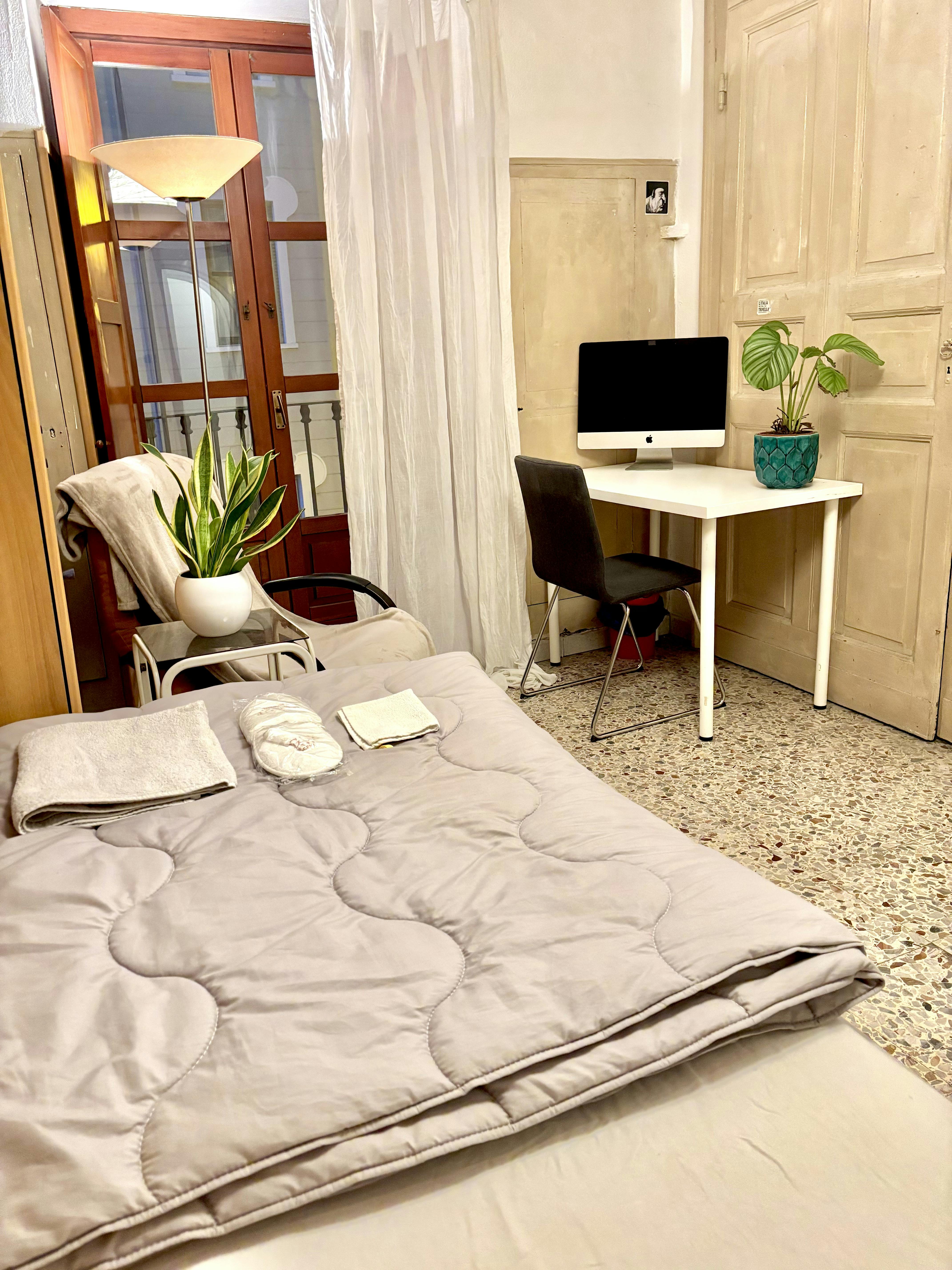 Private room for rent for €350 per month in Turin, Via Bernardino Galliari