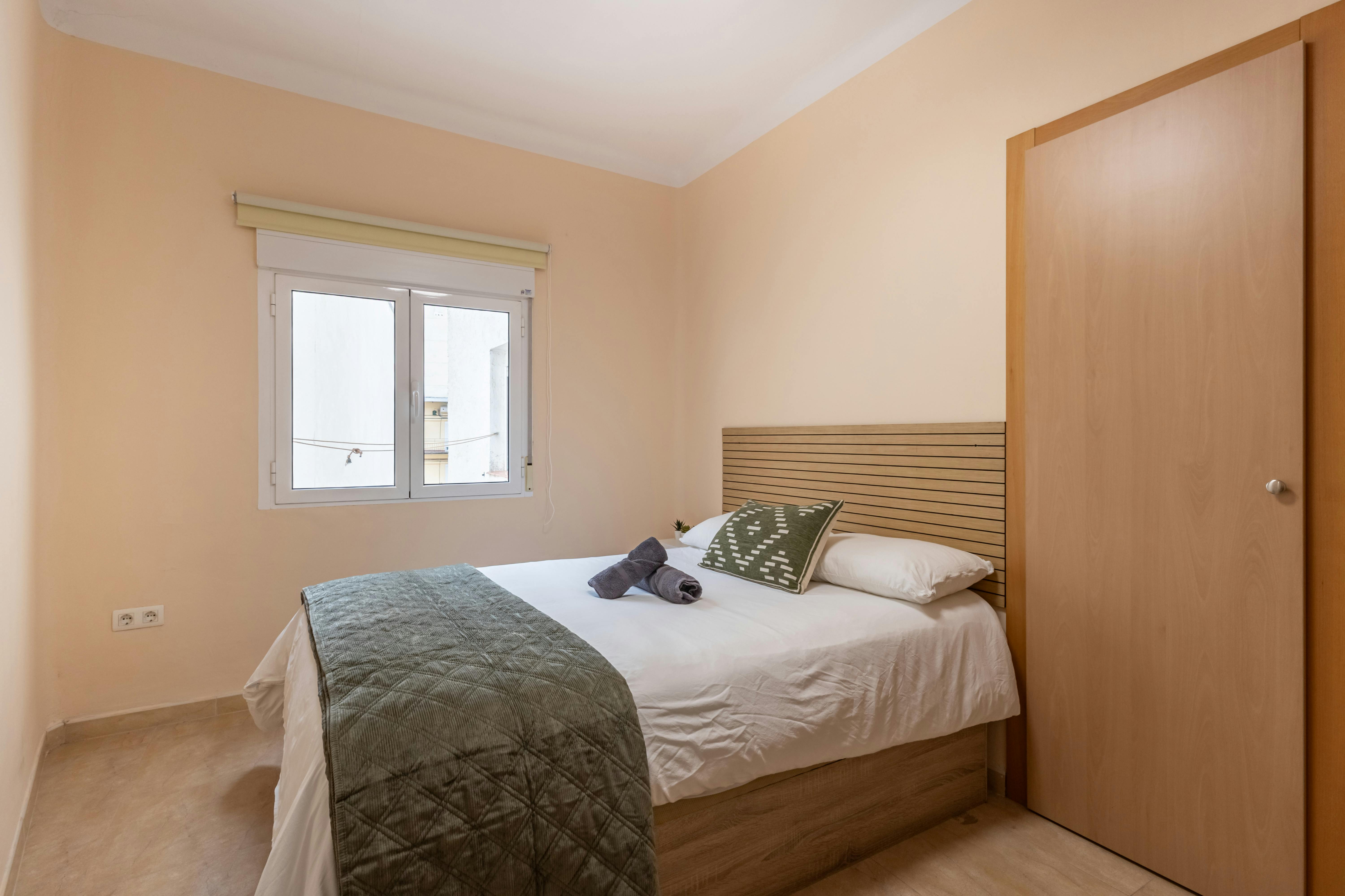 Pokój prywatny do wynajęcia za 475 € miesięcznie w mieście Granada, Calle Sol