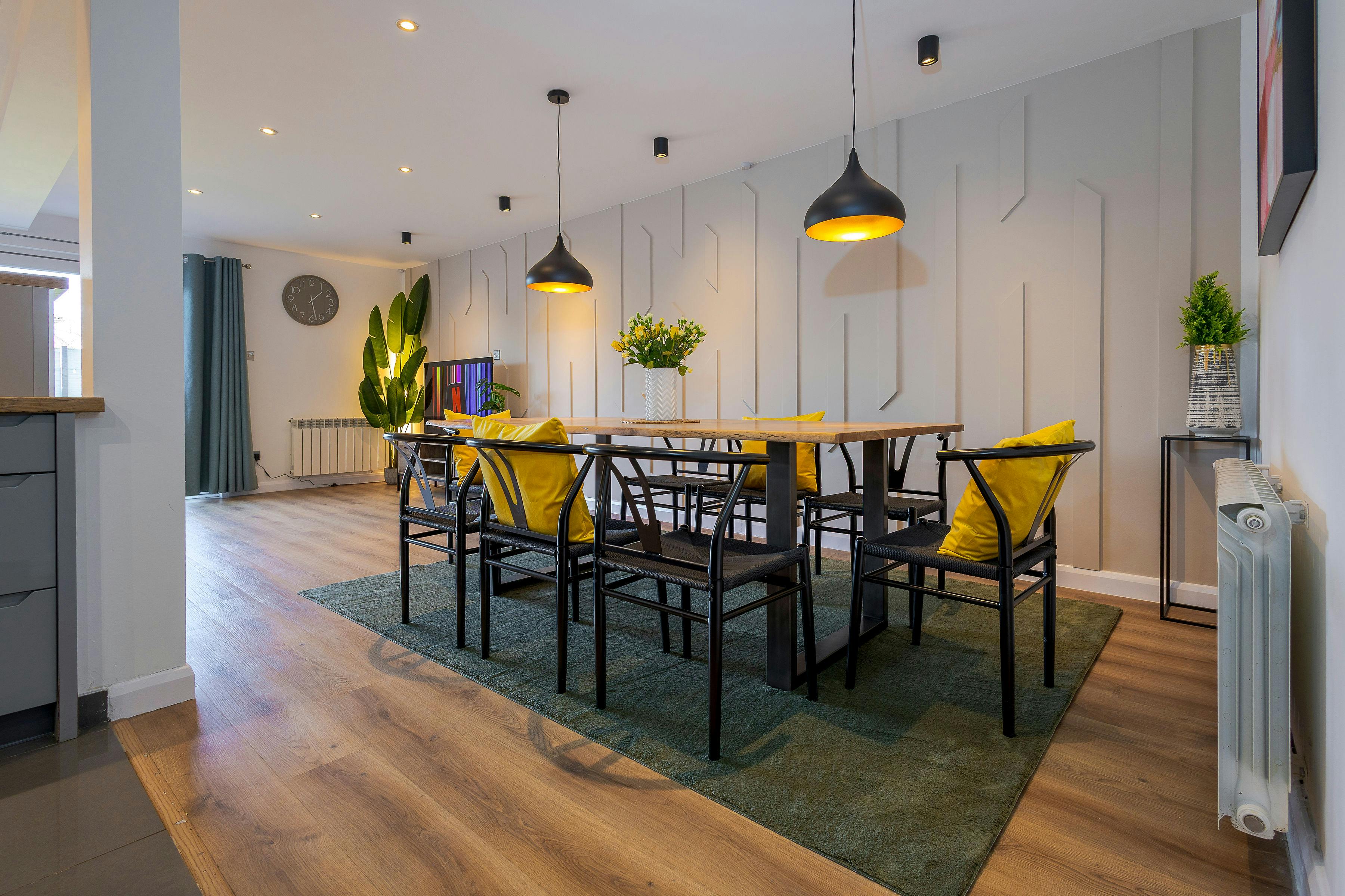 House for rent for £5,620 per month in Bournemouth, Green Lane