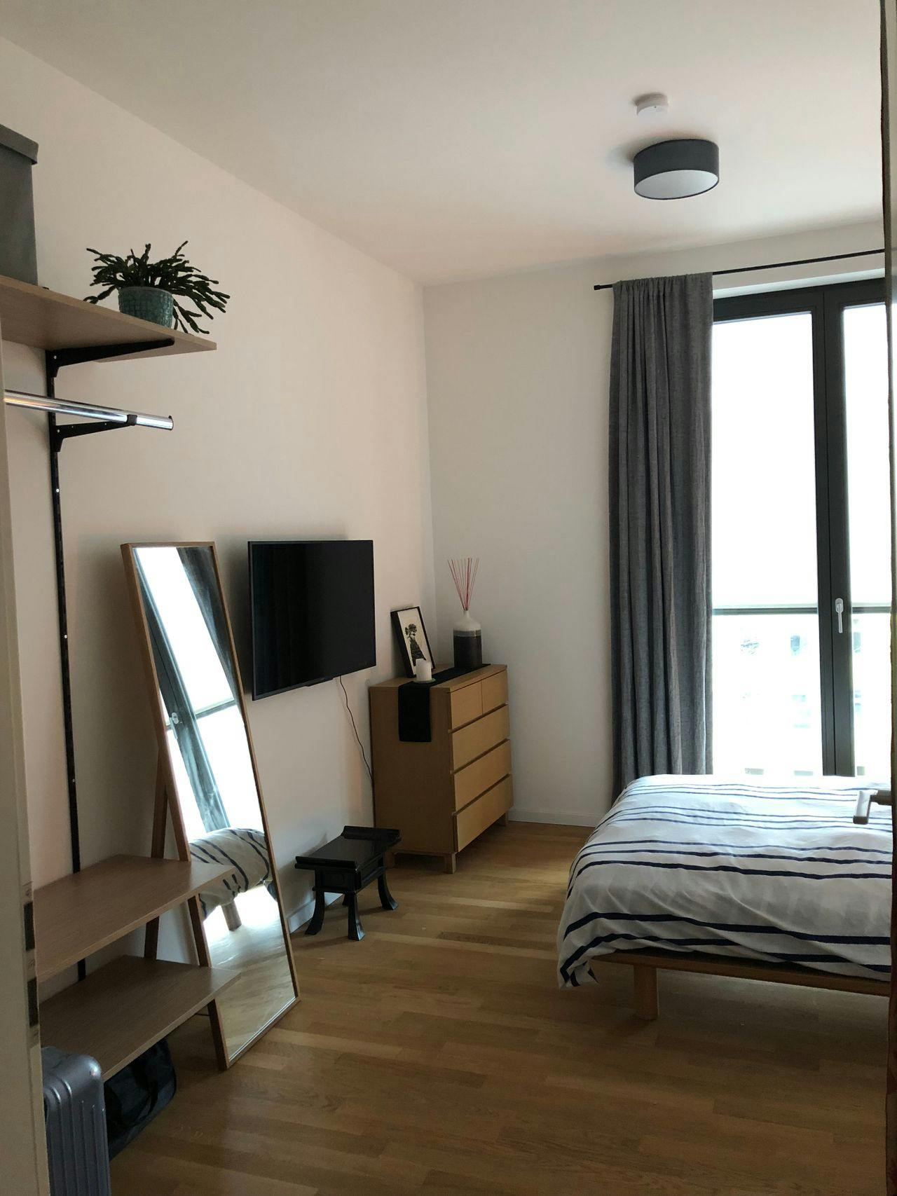 preview gallery tile