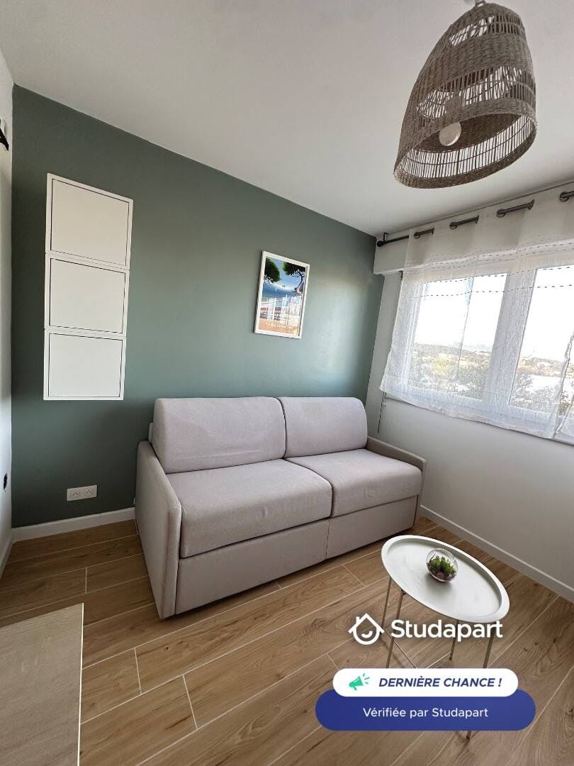 Квартира сдается в аренду за 575 € в месяц в La Seyne-sur-Mer, Les Sablettes