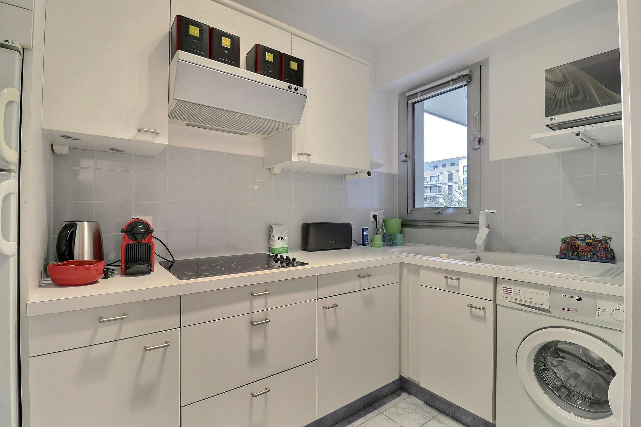 Apartment Neuilly-Sur-Seine, 1 bed — photo 9