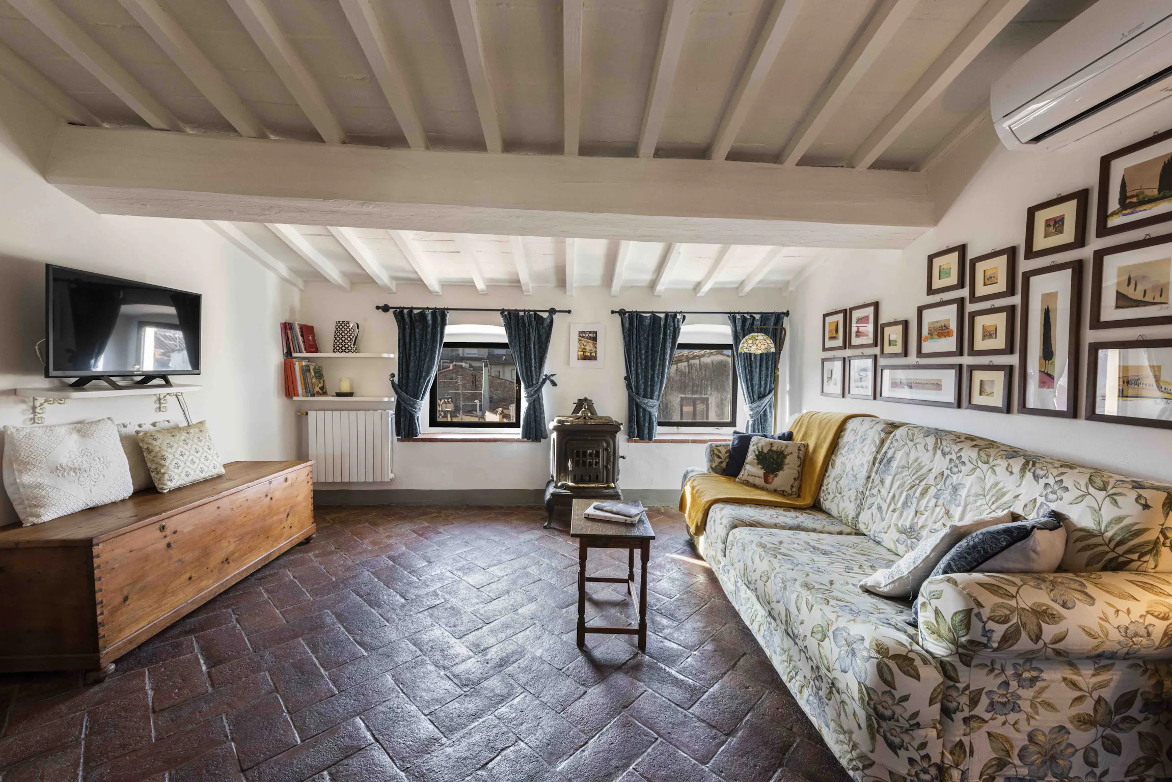 1-Bedroom Apartment in Sdrucciolo de' Pitti, Florence (1678891) ROOM 2