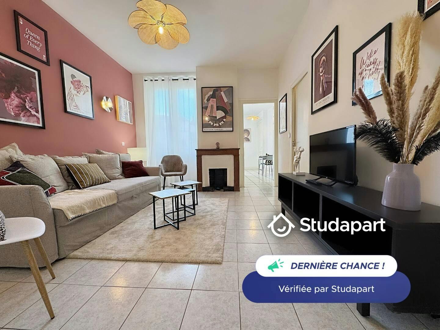 Apartment for rent on Rue de Saint Cyr, Lyon